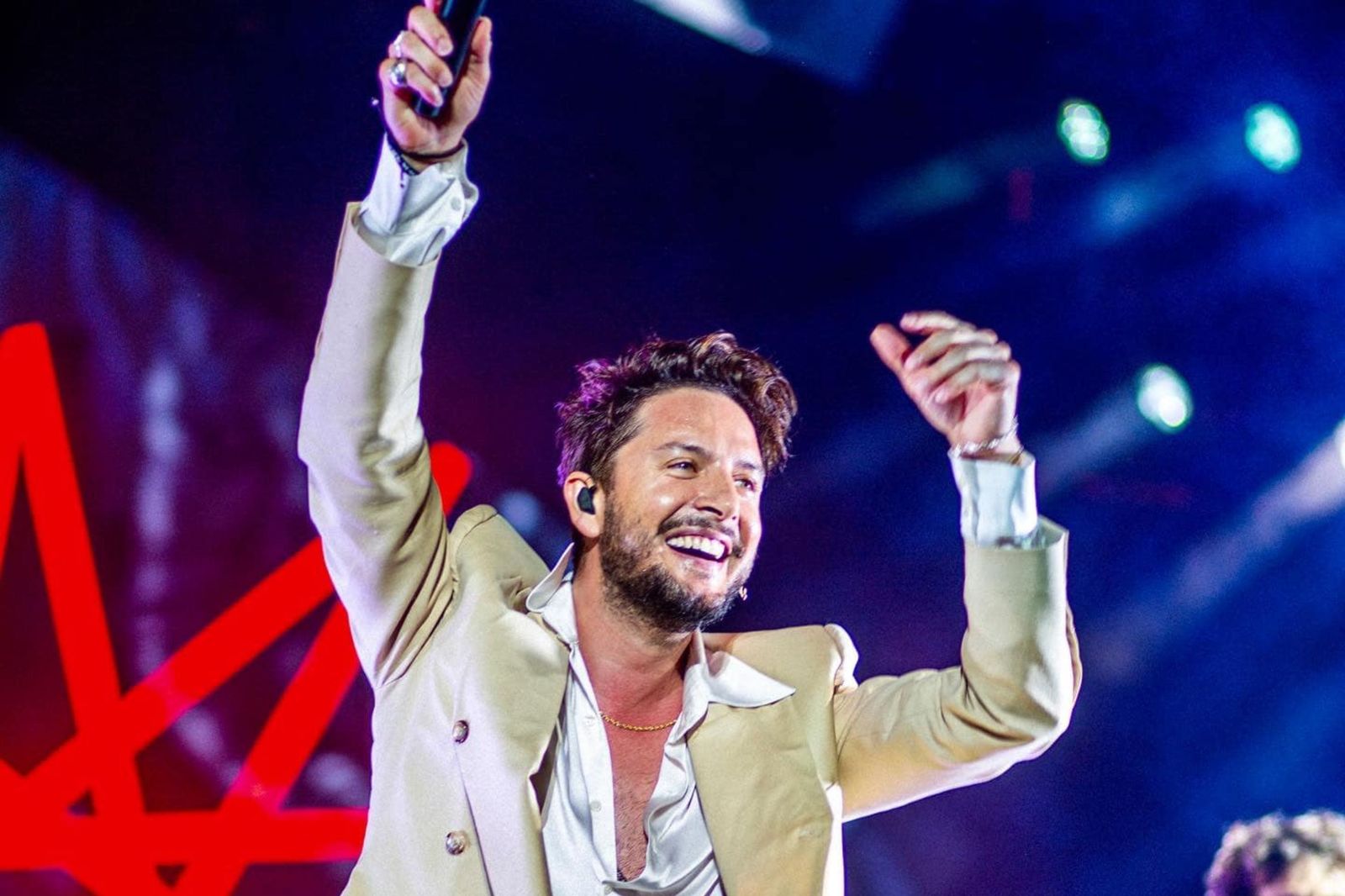 Renfe pone en marcha un tren especial para el concierto de Manuel Carrasco en Sevilla