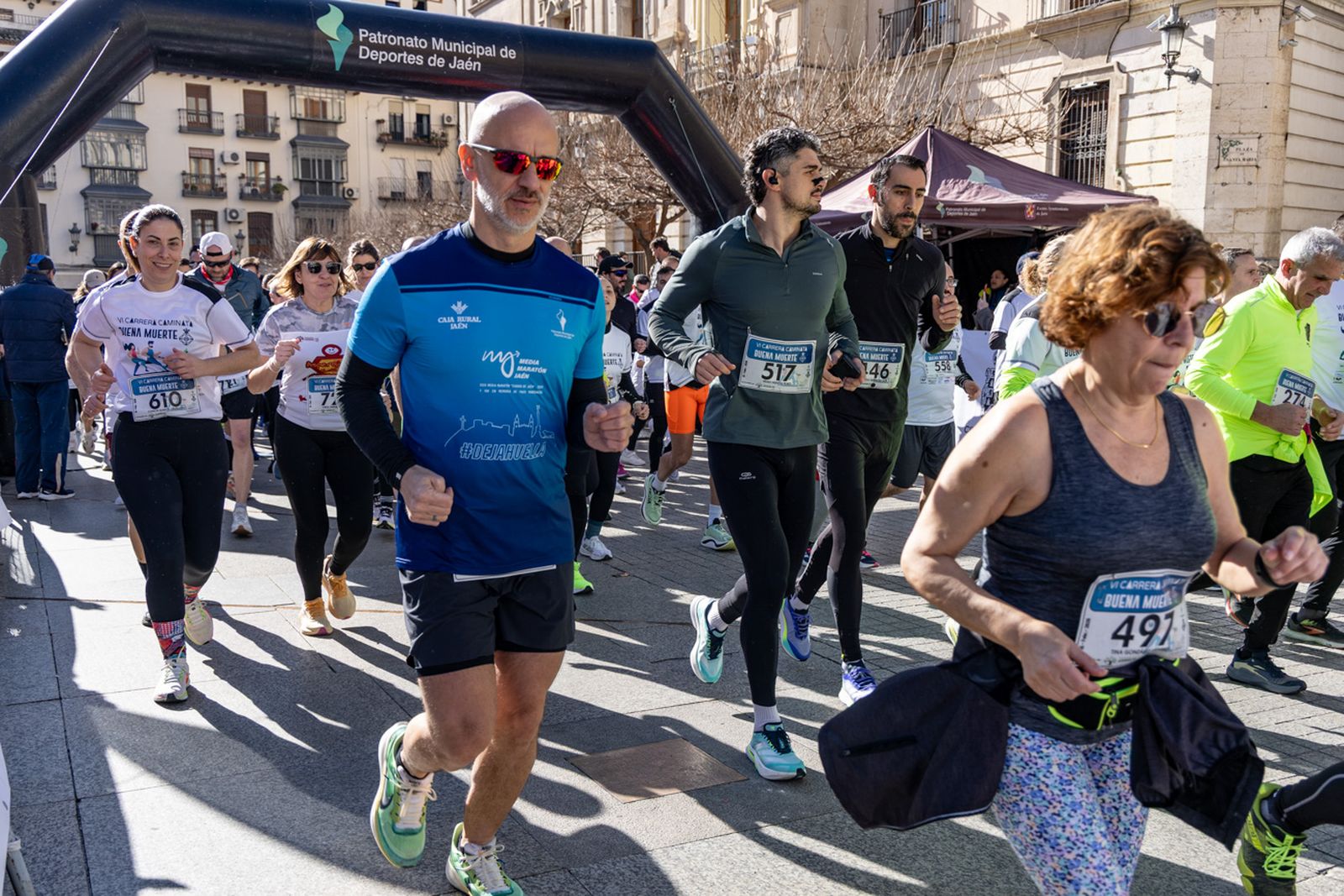 En imágenes: deporte y solidaridad se dan la mano en la VI Carrera-Caminata de la Hermandad de la Buena Muerte (1)