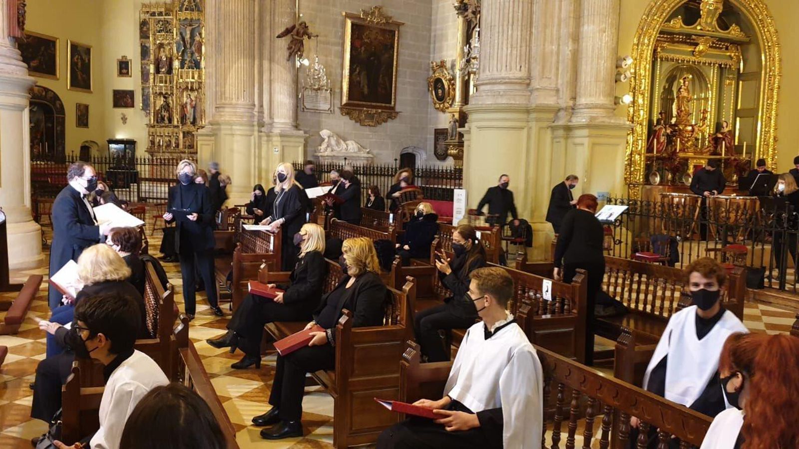 Espacio reservado para el acompañamiento musical de la ceremonia religiosa.