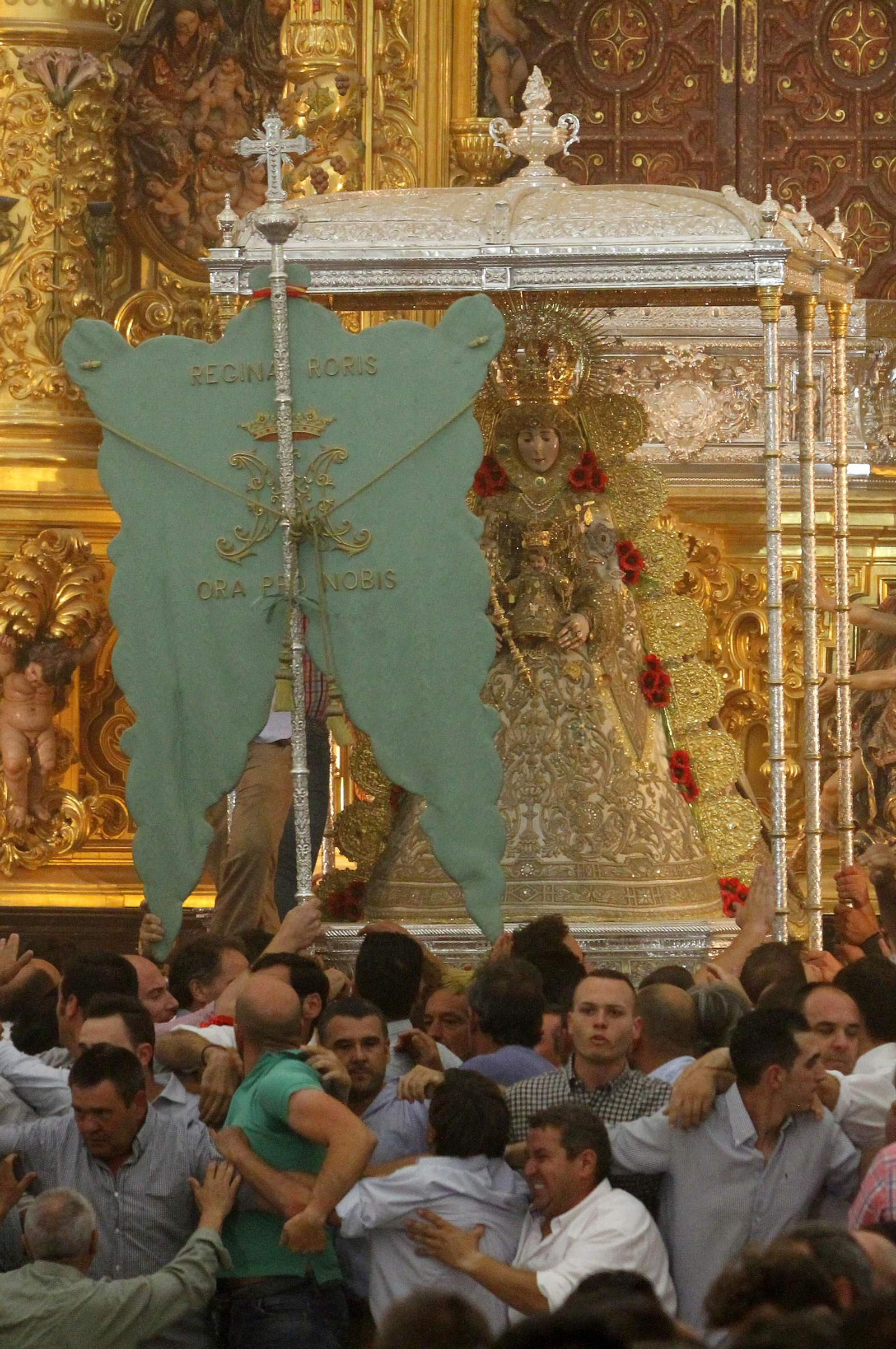 Salto a la reja de los almonteños.
