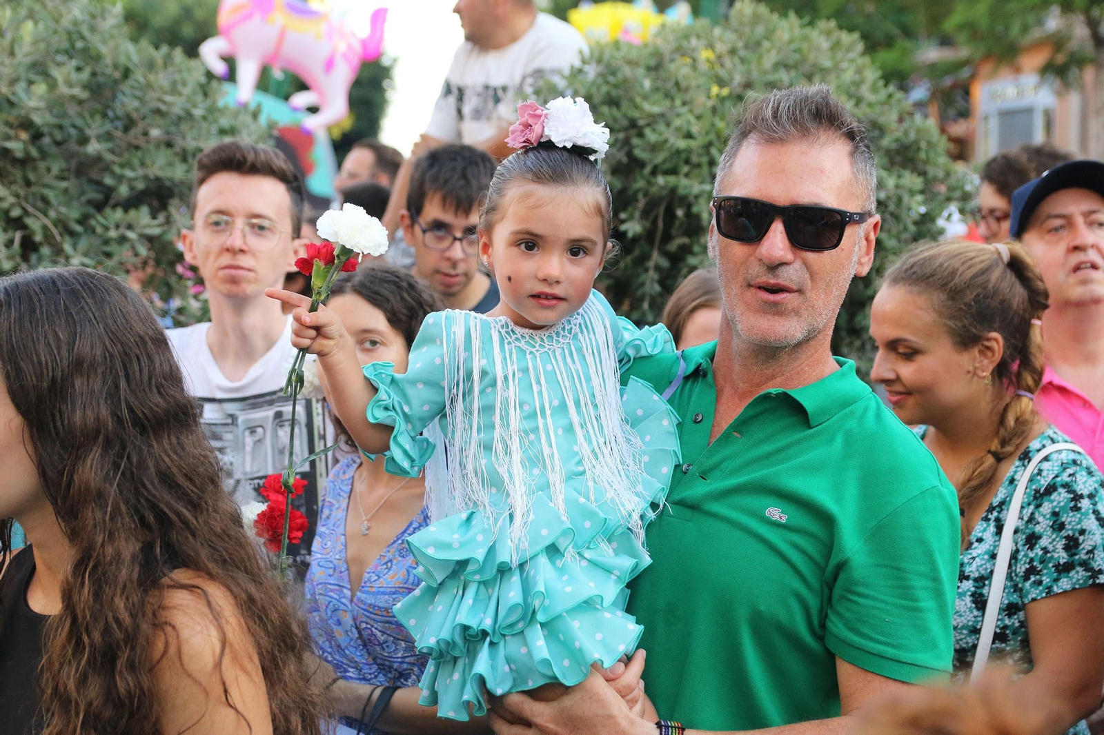 Las imágenes de la batalla de flores en la Feria de Almería 2023