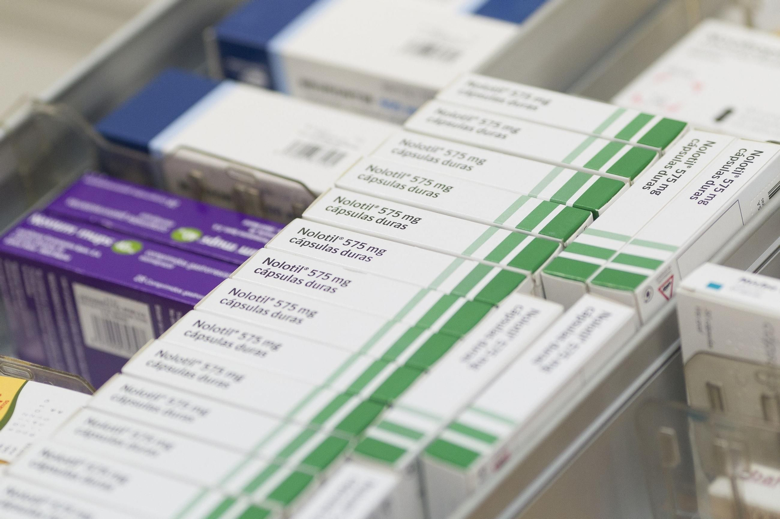 Un cajón con medicamentos