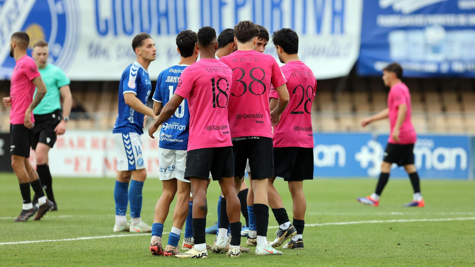 Imágenes del Xerez DFC contra San Fernando CD en Chapín