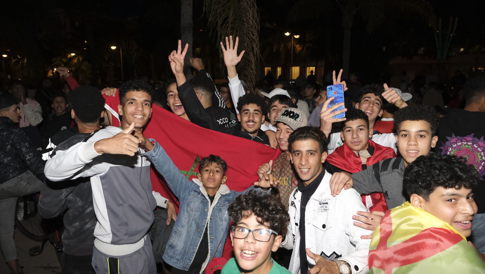 Imágenes de la celebración en Almería, del pase a semifinales de Marruecos en el Mundial de Fútbol de Qatar