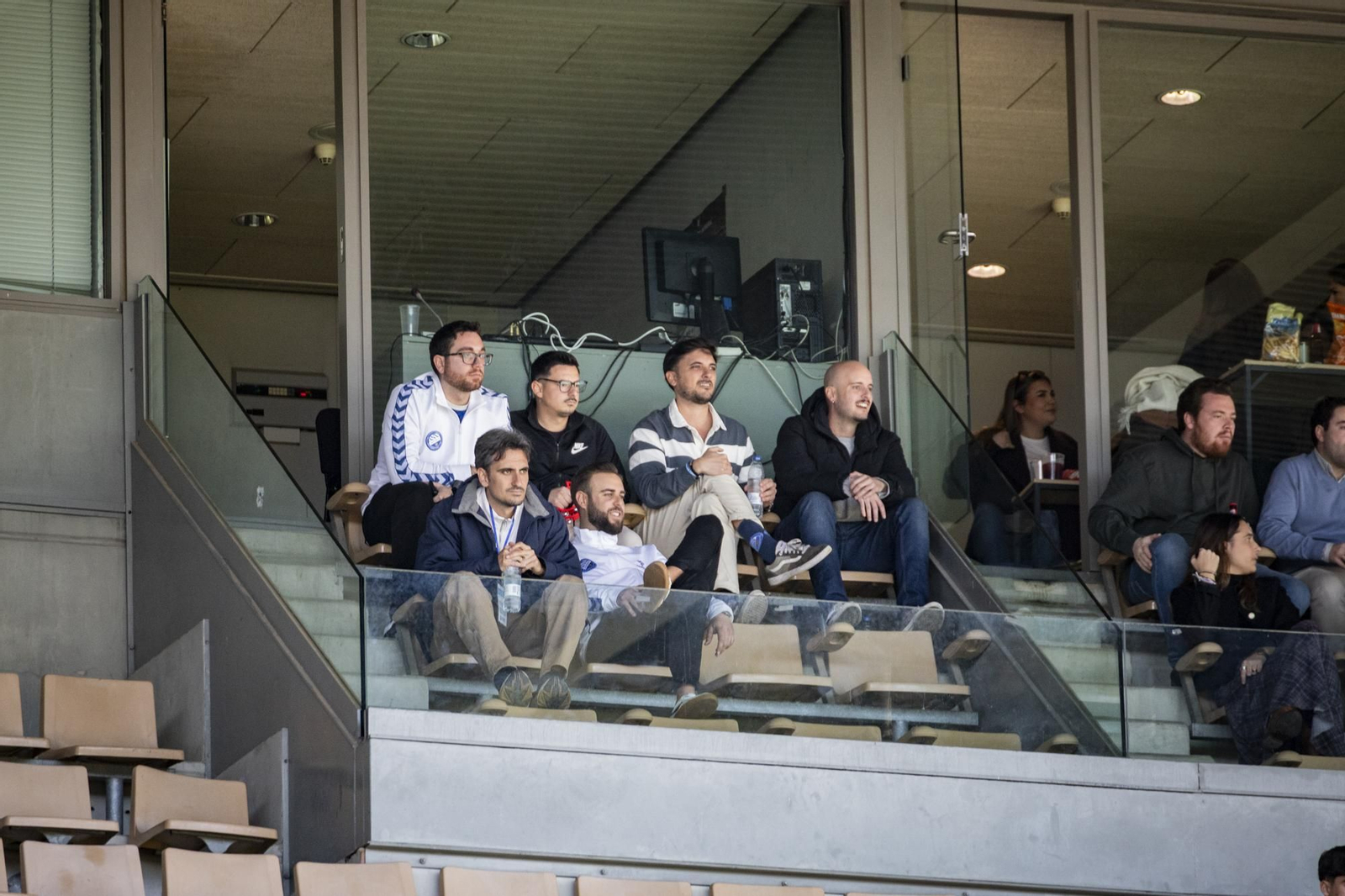 Búscate en el encuentro entre Xerez DFC y Recre en Chapín