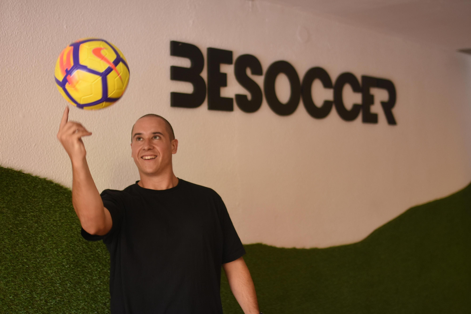 Manu Heredia es el fundador de Besoccer.