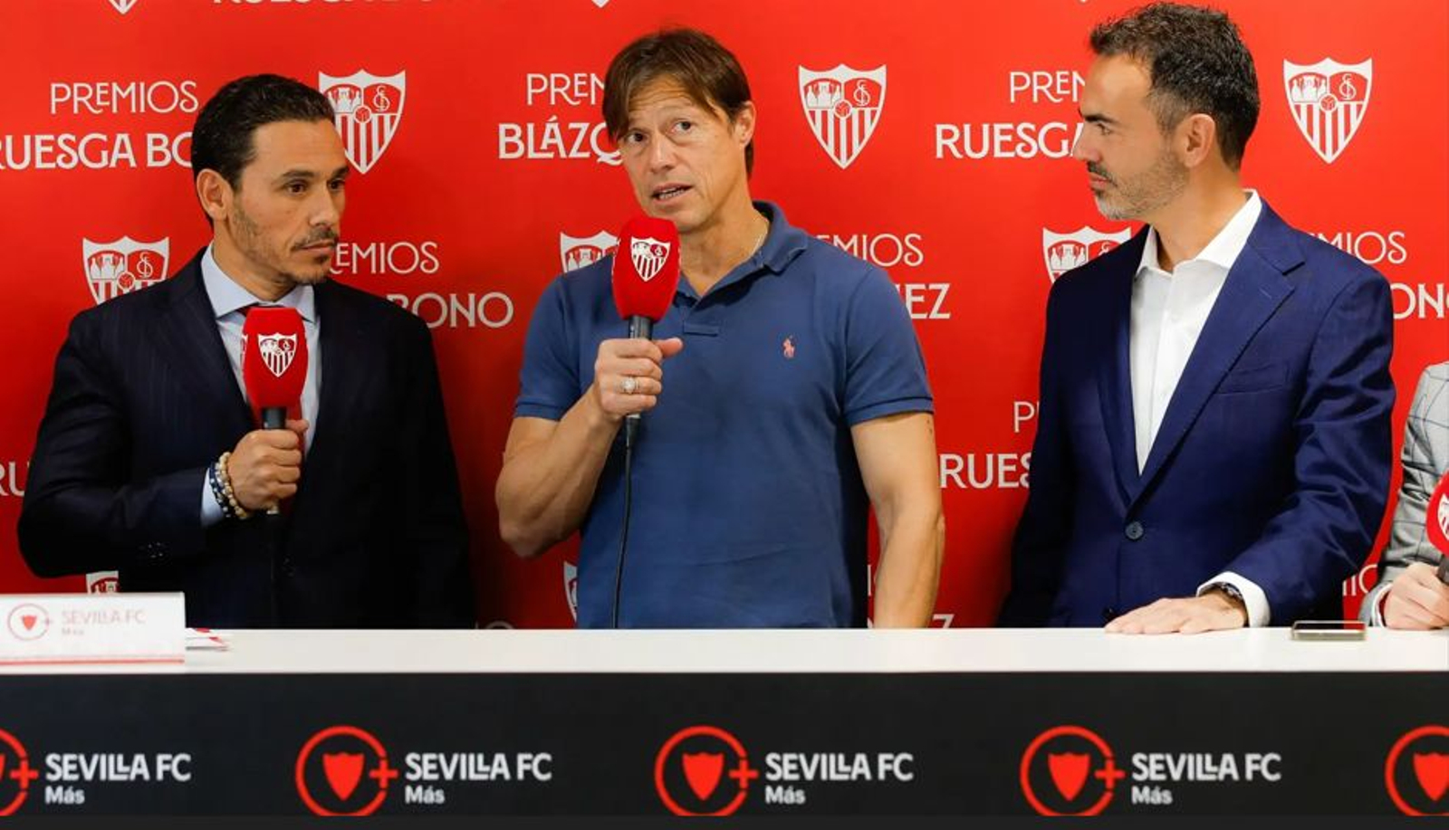Matías Almeyda habla para 'Sevilla FC+' junto a José María del Nido Carrasco.