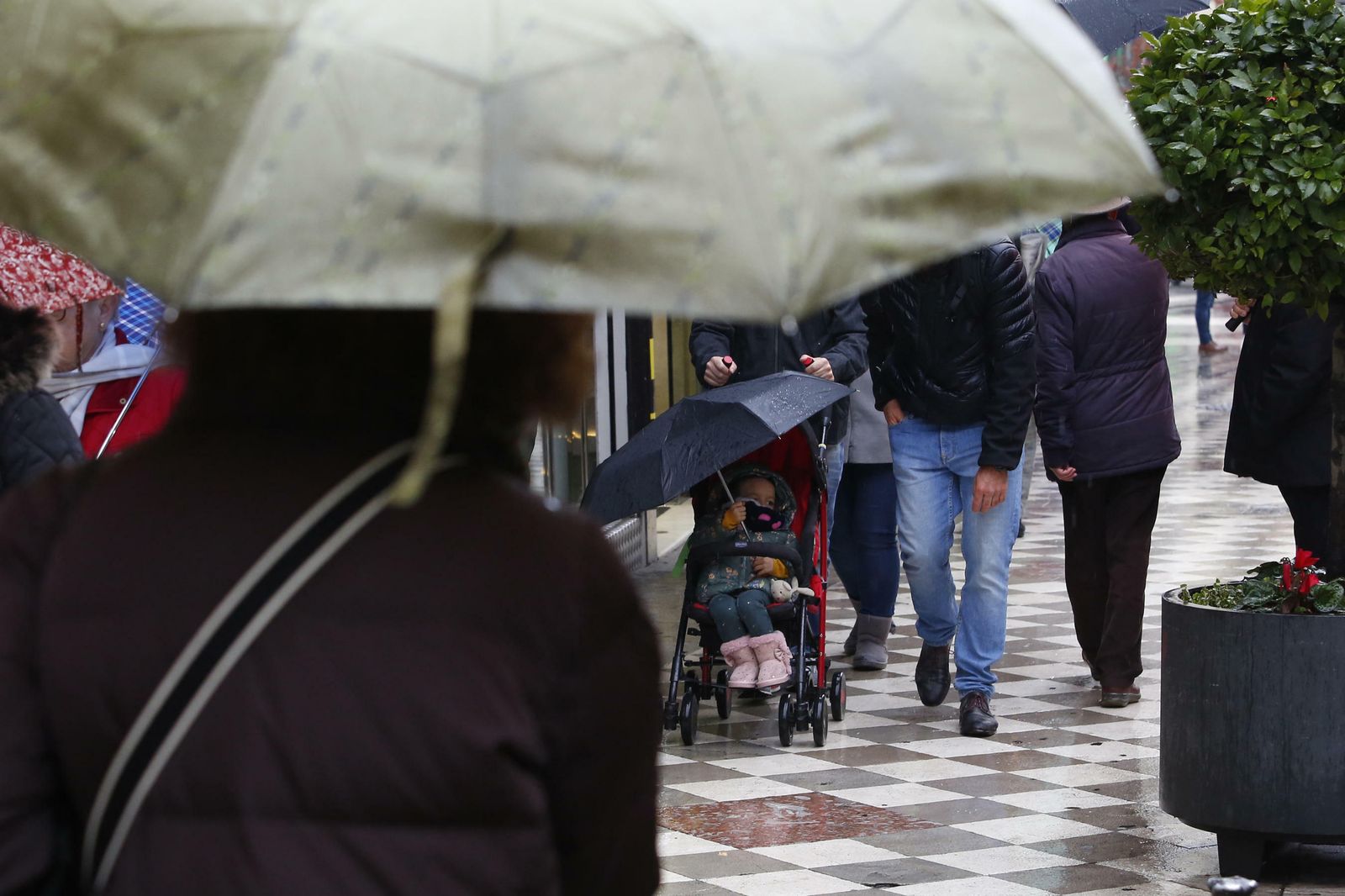Llega la borrasca Gloria: la lluvia regresa a Granada