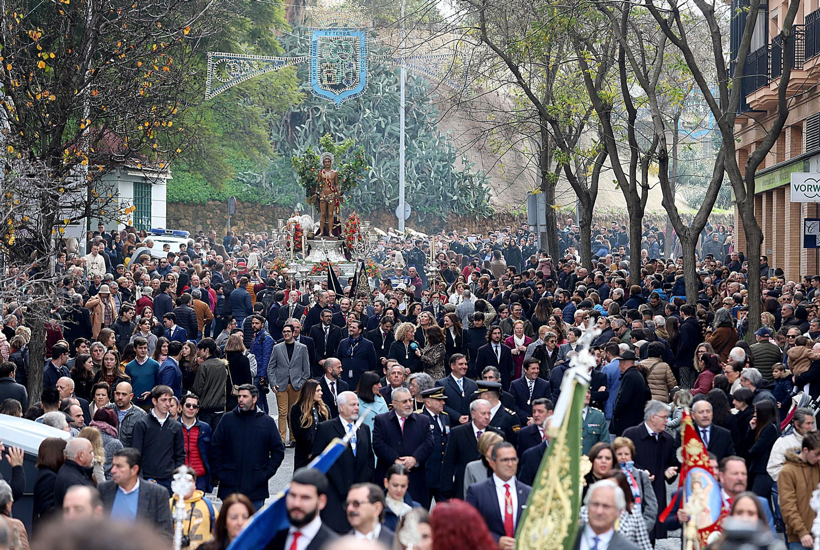 Imágenes del Patrón San Sebastian por las calles de Huelva