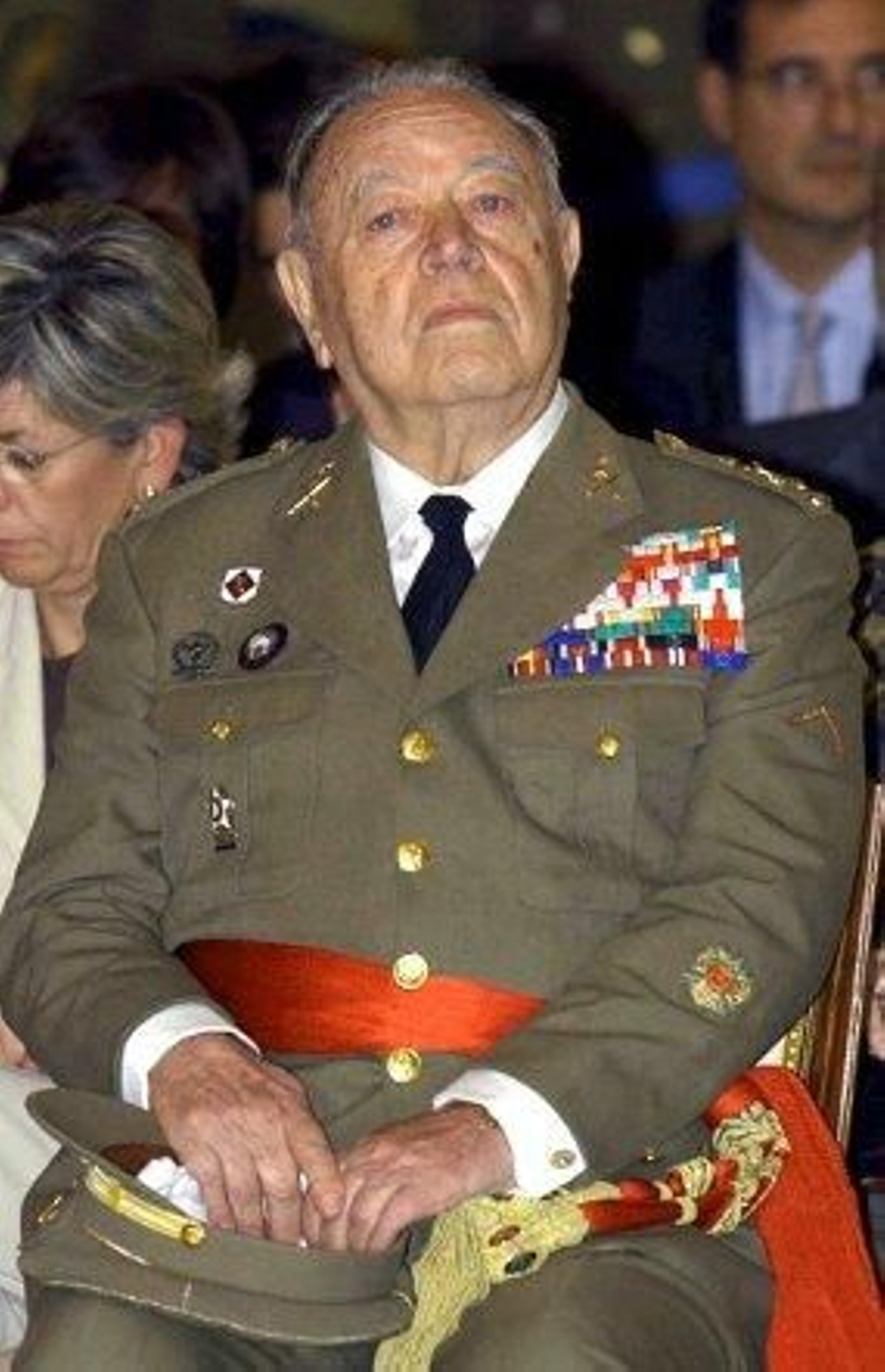 Muere Aramburu Topete, el teniente general que intentó detener a Tejero el 23-F