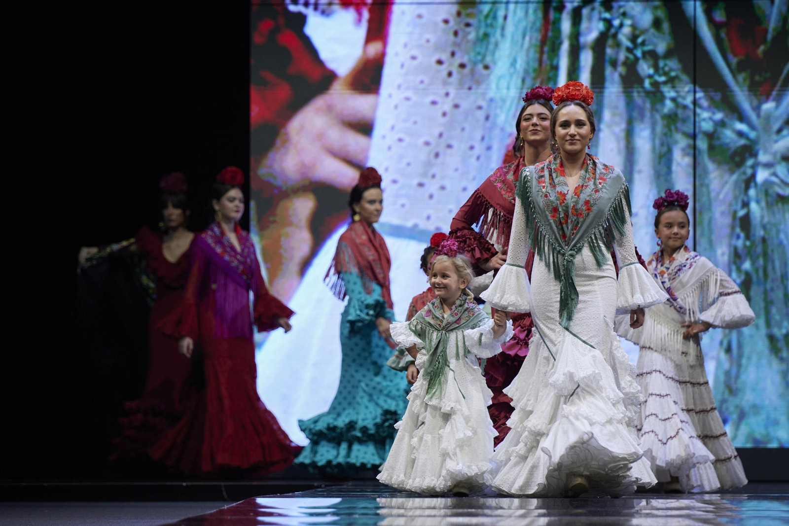 Desfile de Maricruz & Montecarlo en SIMOF 2025, todas las fotos