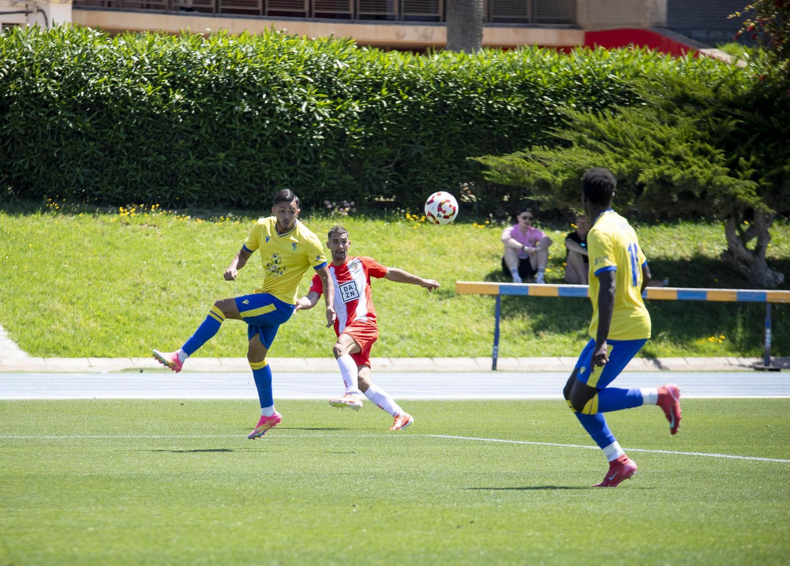 Partido de Segunda RFEF entre el Almería B y el Cádiz Mirandilla