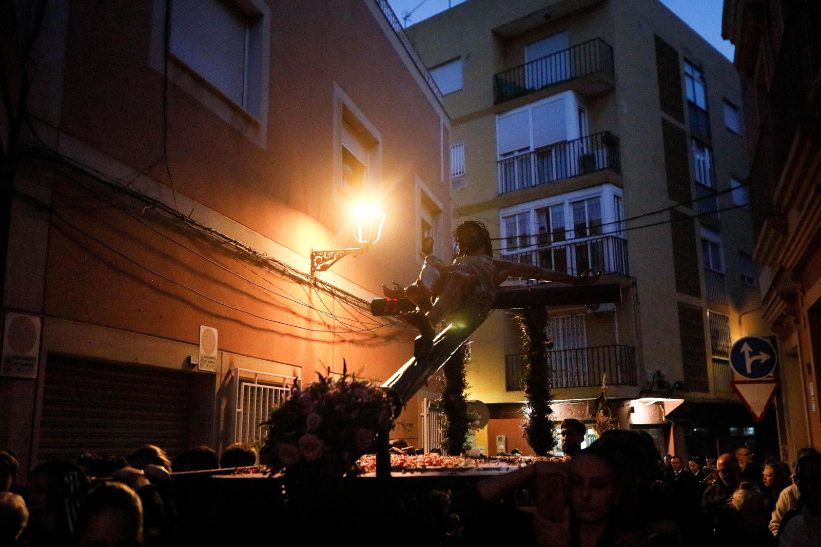 La procesión del Calvario, en imágenes