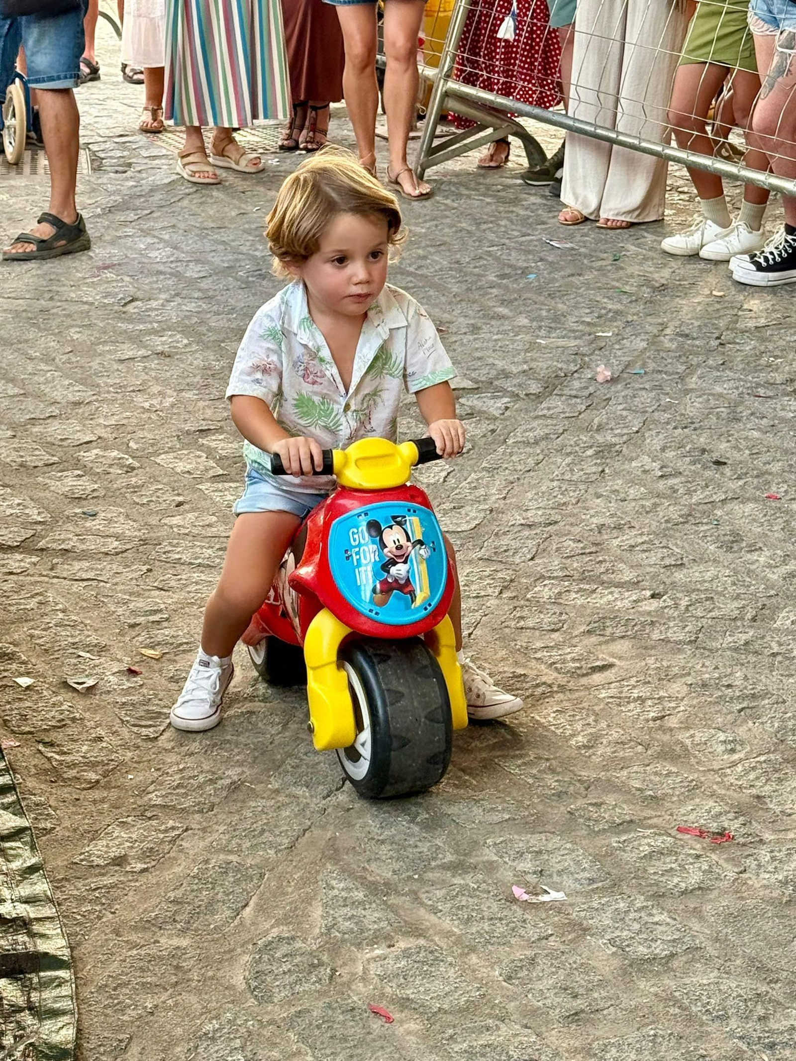 Las mejores imágenes de la Feria del Mediodía y la carrera de cintas infantiles de Mojácar