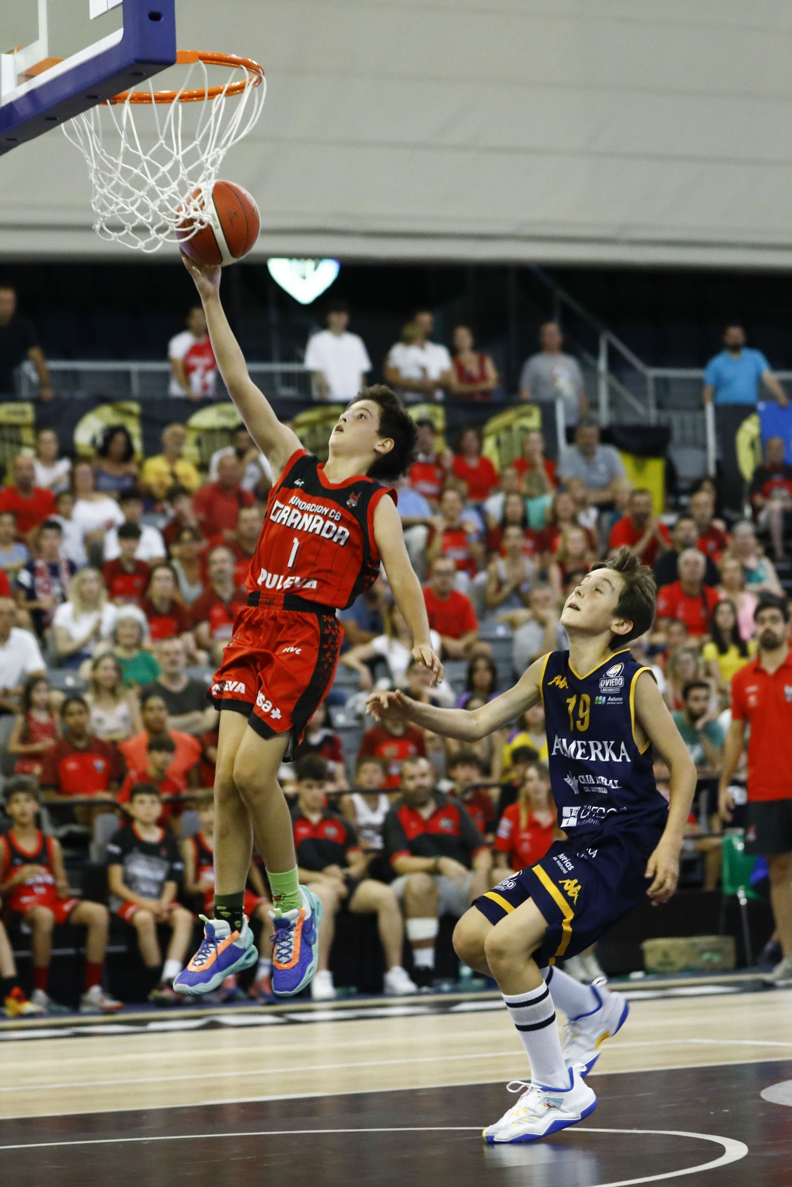 Encuéntrate en el partido de minibasket del Fundación CB Granada