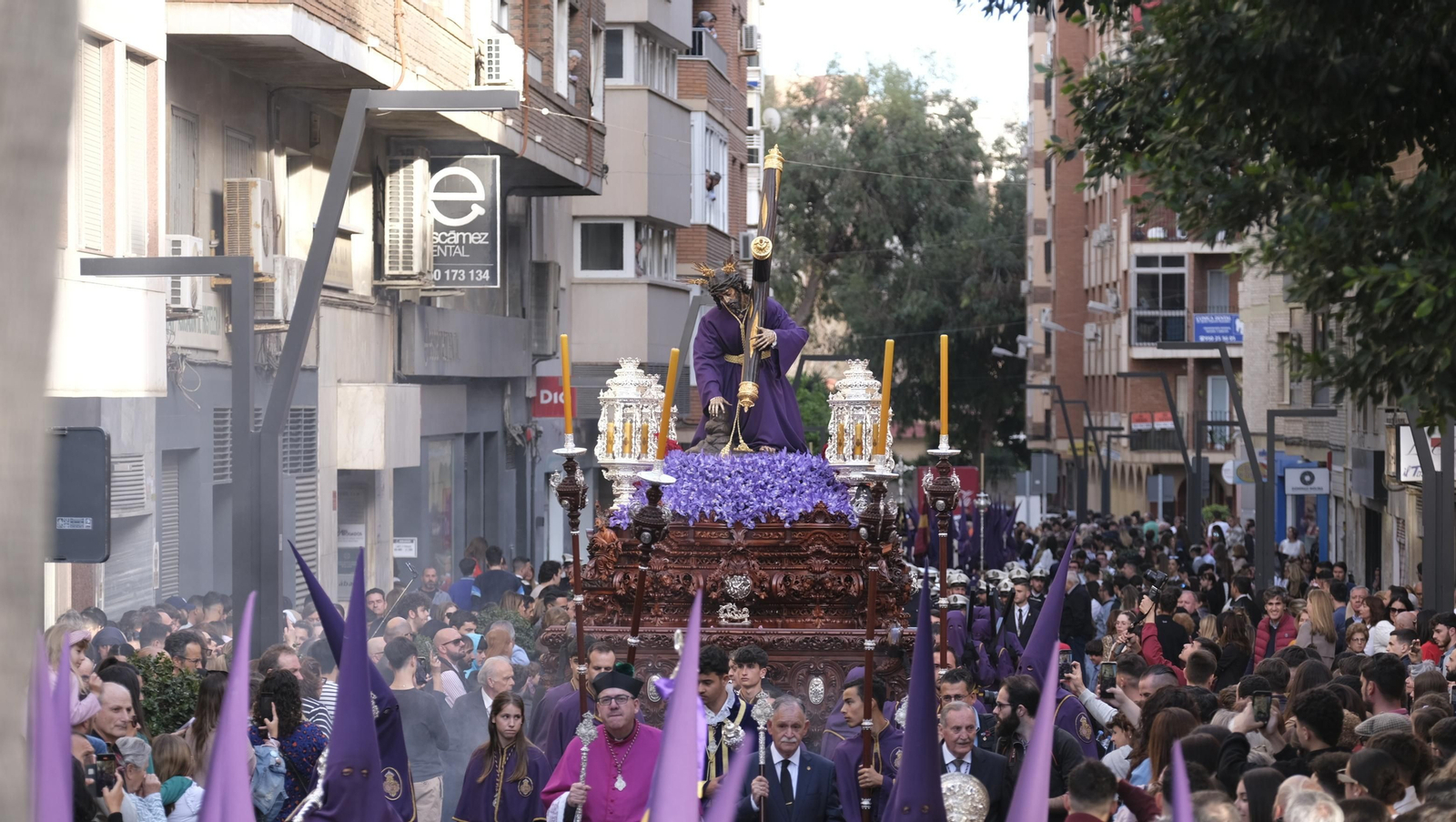La procesión de Pasión en Almería, en imágenes