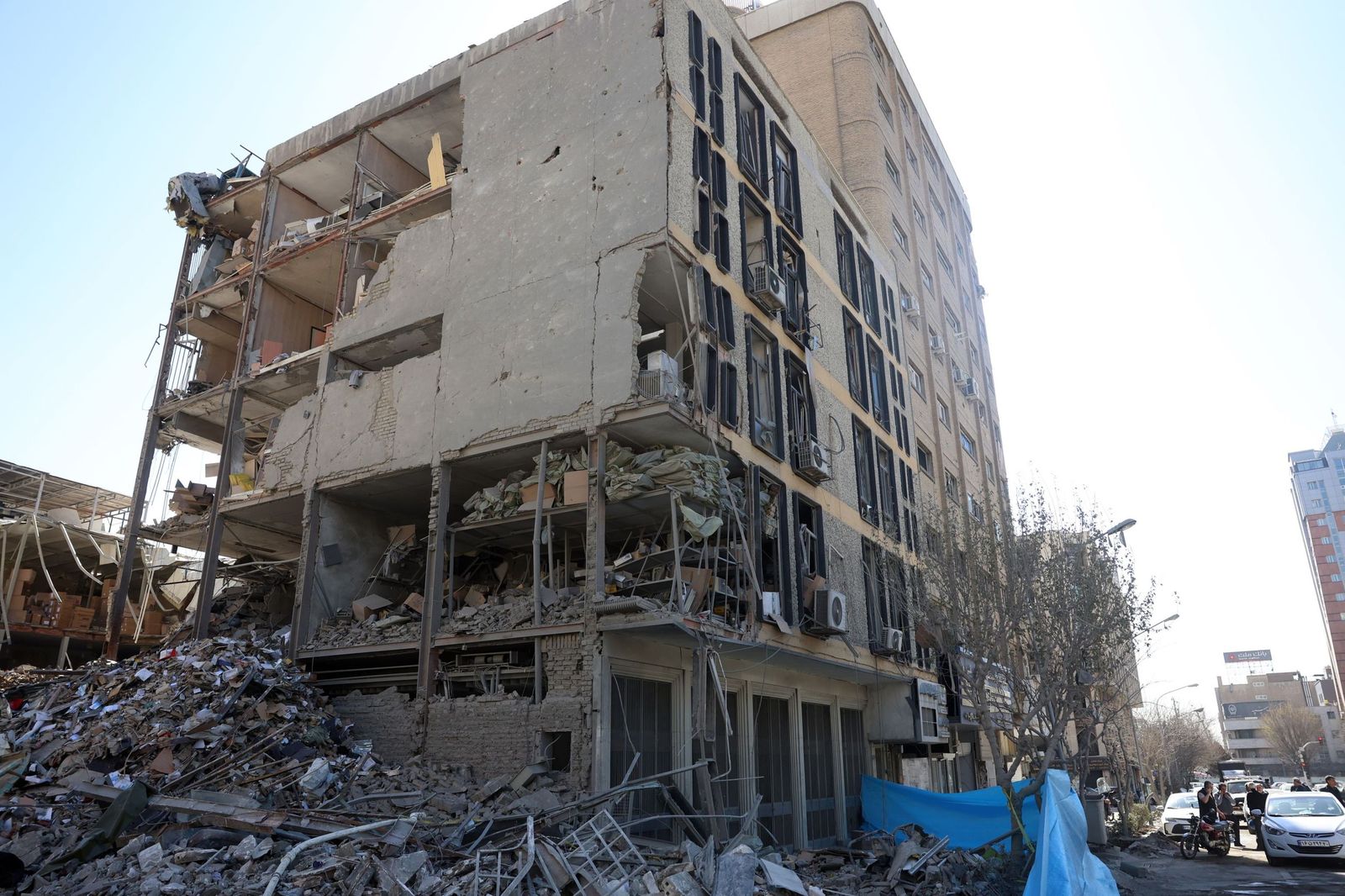 Las fotos de los bombardeos en Irán y Líbano