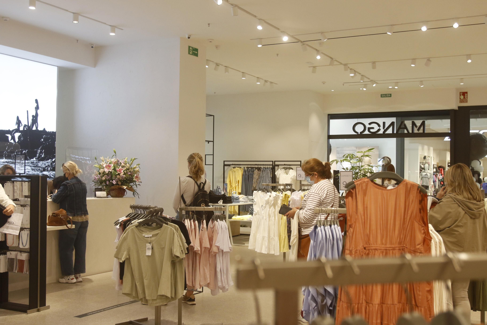 La inauguración de la nueva tienda de Mango en Córdoba, en imágenes