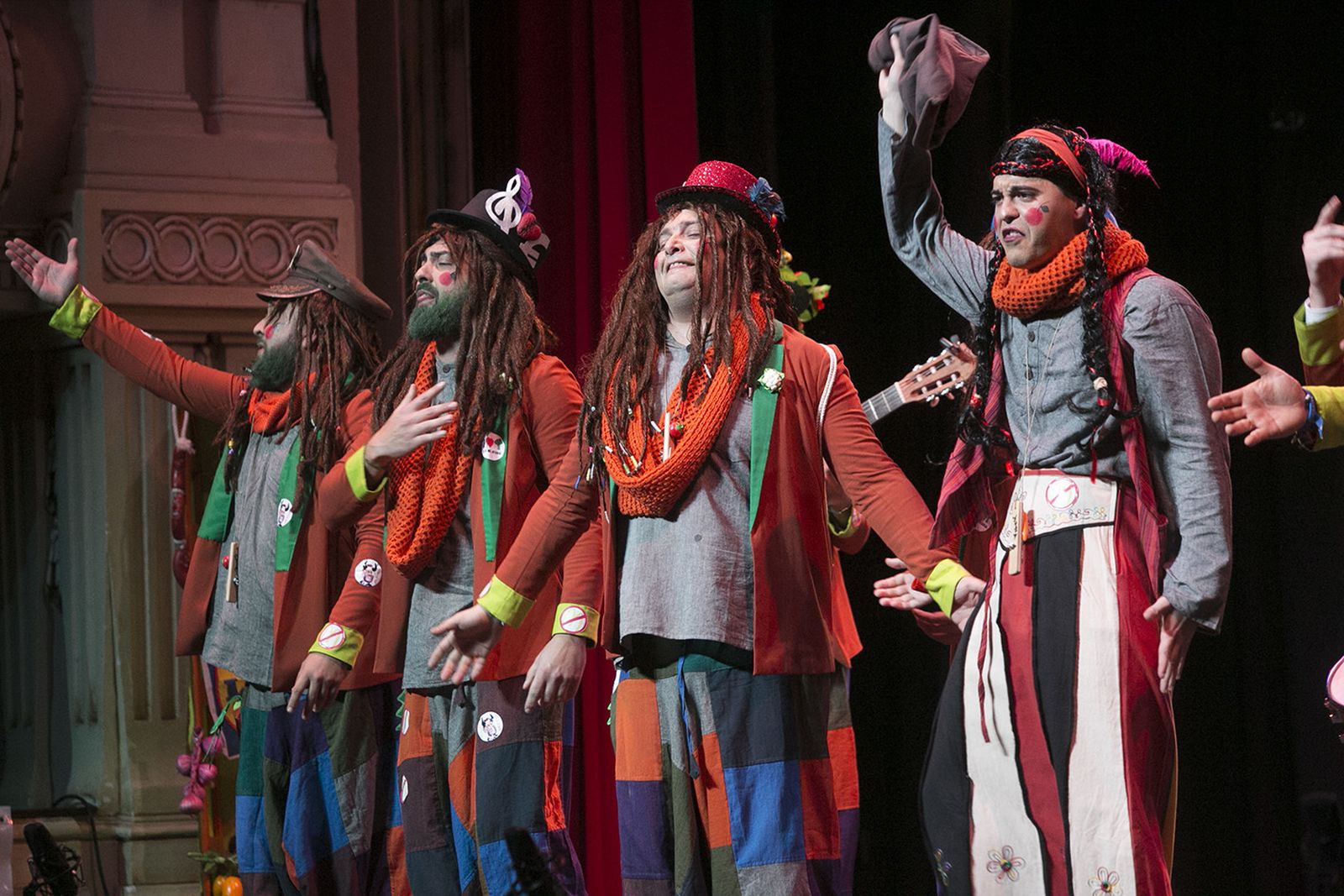 Las imágenes de la octava preliminar del Carnaval Colombino