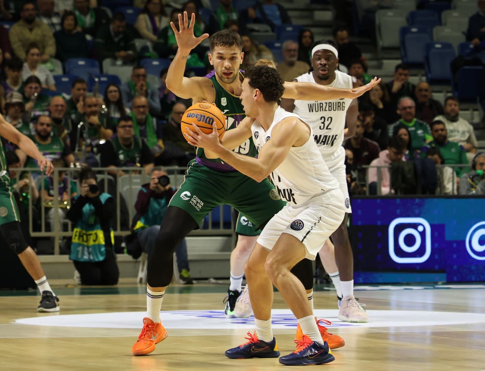 Las fotos del Unicaja - Wurzburg de BCL