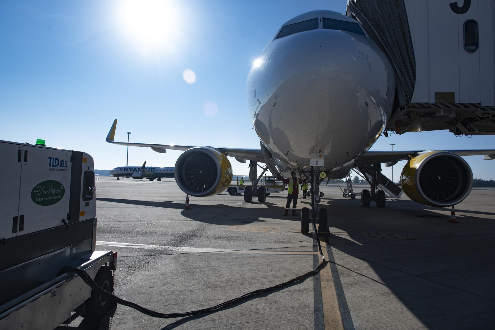 Llegada del primer vuelo verde de Vueling que hará la ruta Barcelona-Sevilla