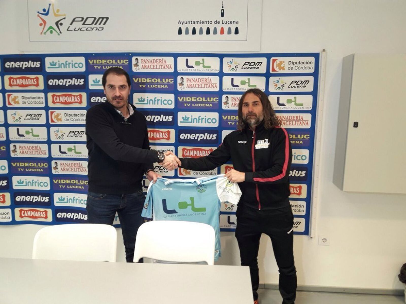 Diego Caro, en su presentación en el Ciudad de Lucena.