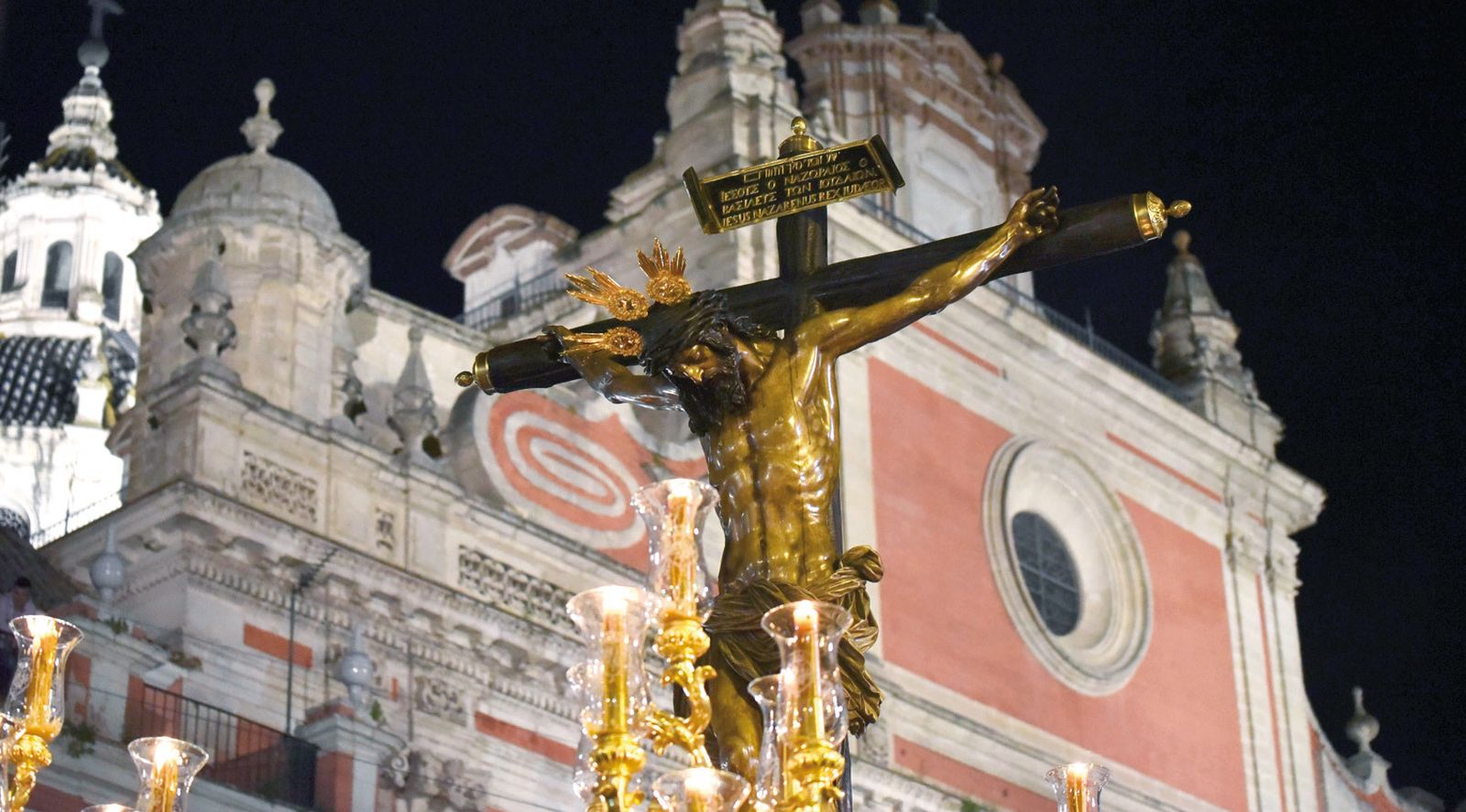 El Amor estudia 2024 como fecha para la restauración del crucificado