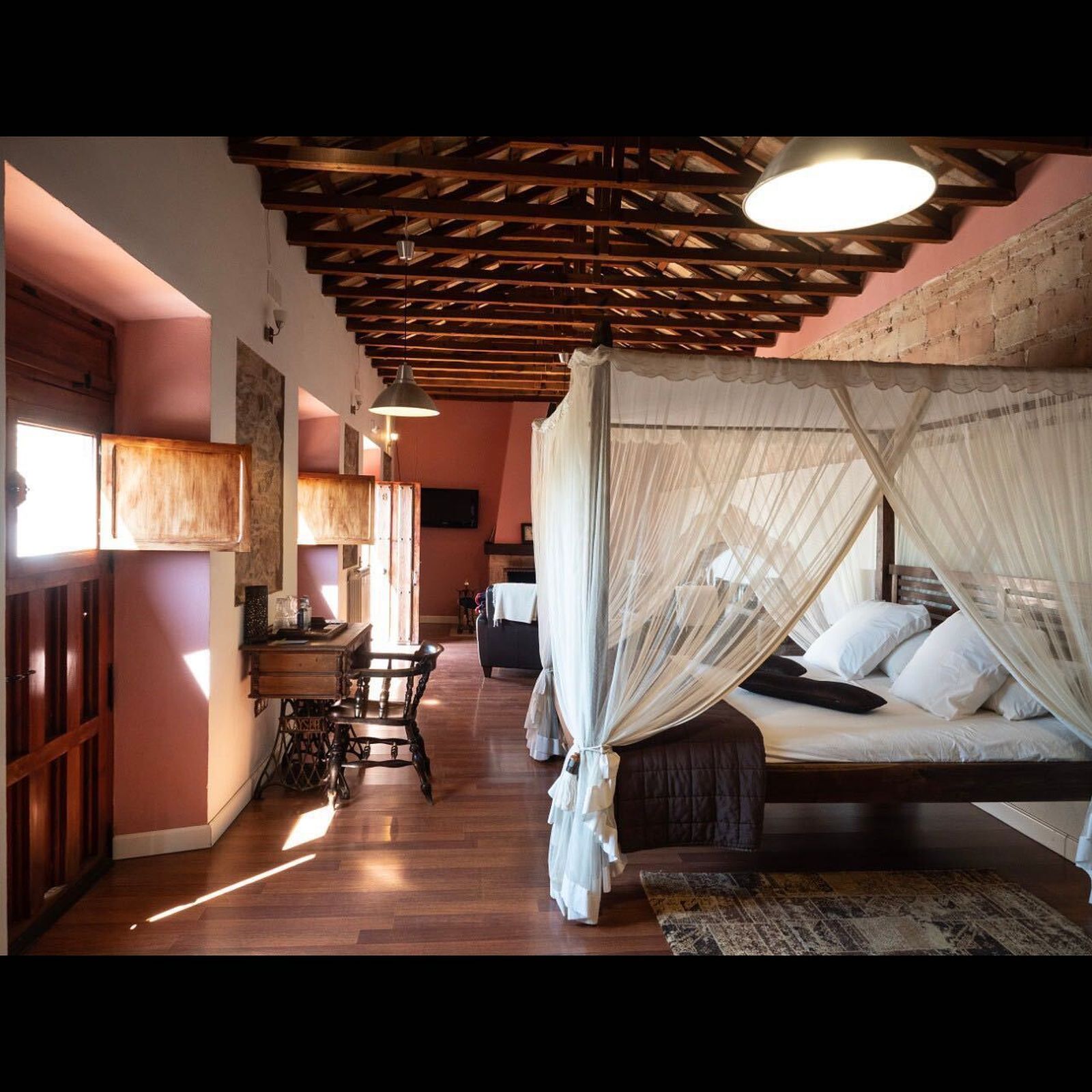 El placer de dormir en un molino del siglo XVIII en Montoro