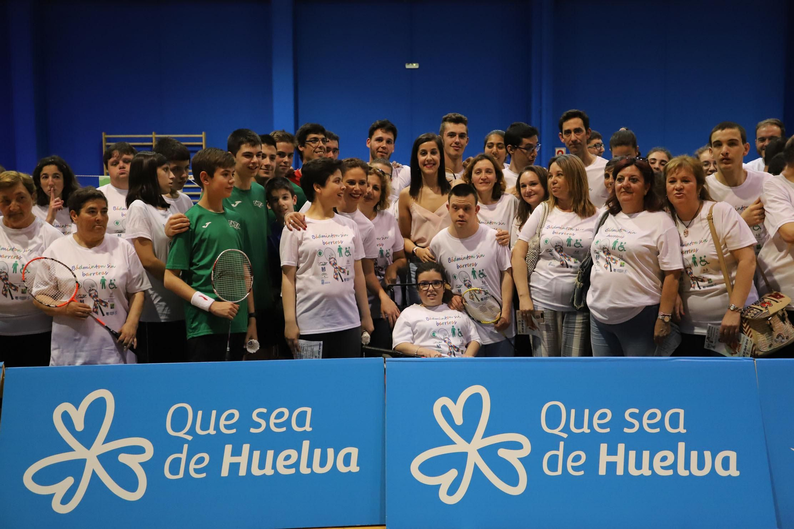 Imágenes de Carolina Marín en el Palacio de deportes, con la asociación Inclusivo, que ella misma Amadrina