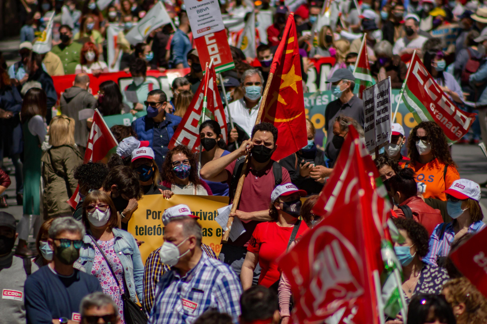 Fotos: Manifestación del 1º de Mayo en Granada
