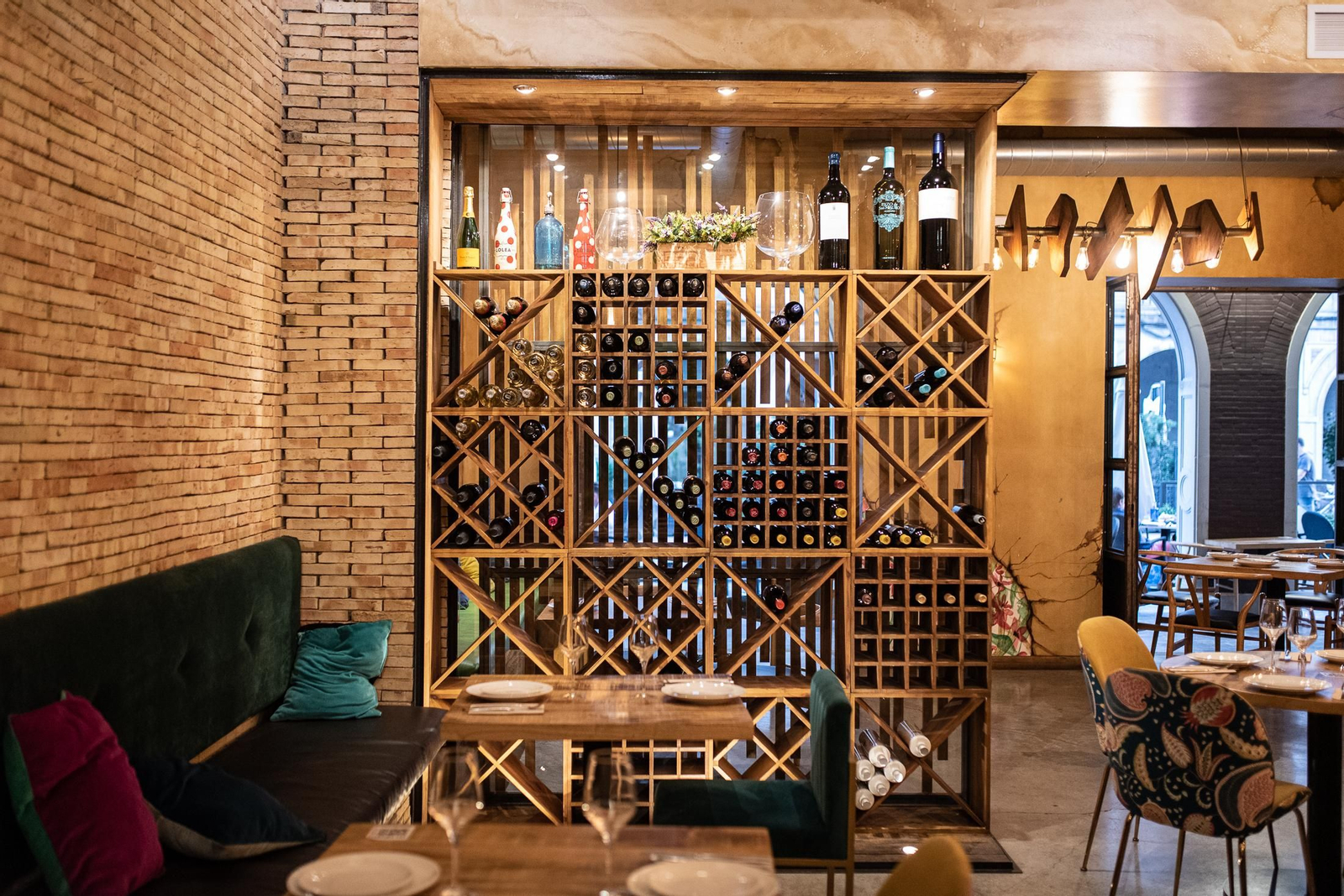 Comer junto a la Plaza de las Monjas