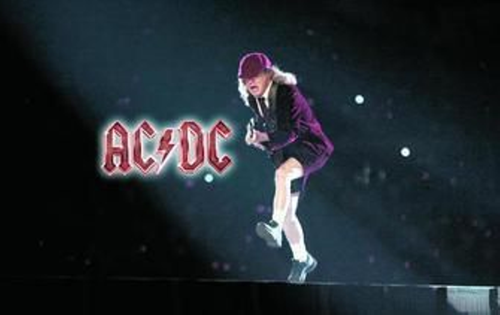 La historia ilustrada de AC/DC