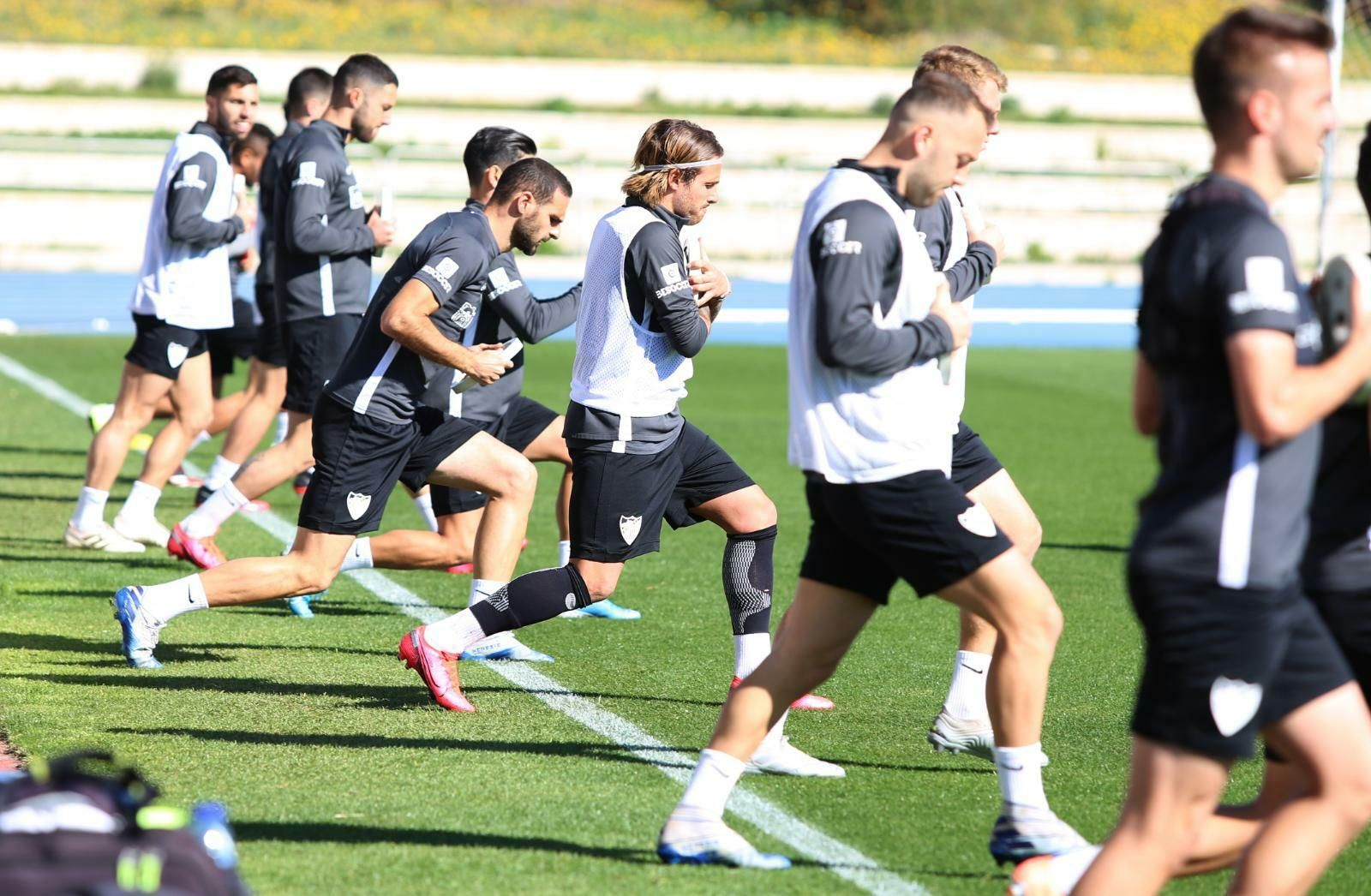 Las fotos del primer entrenamiento de Aarón Ñíguez