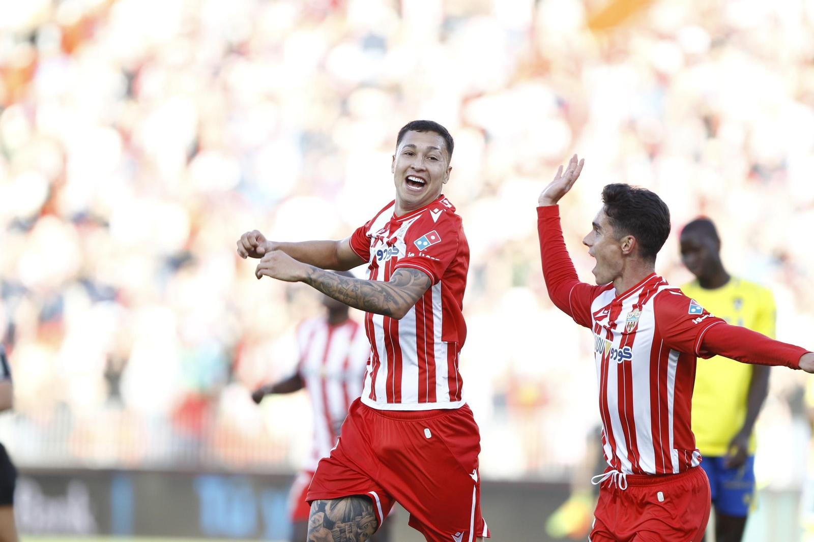 El partido U.D. Almería-Cádiz C.F. en imágenes