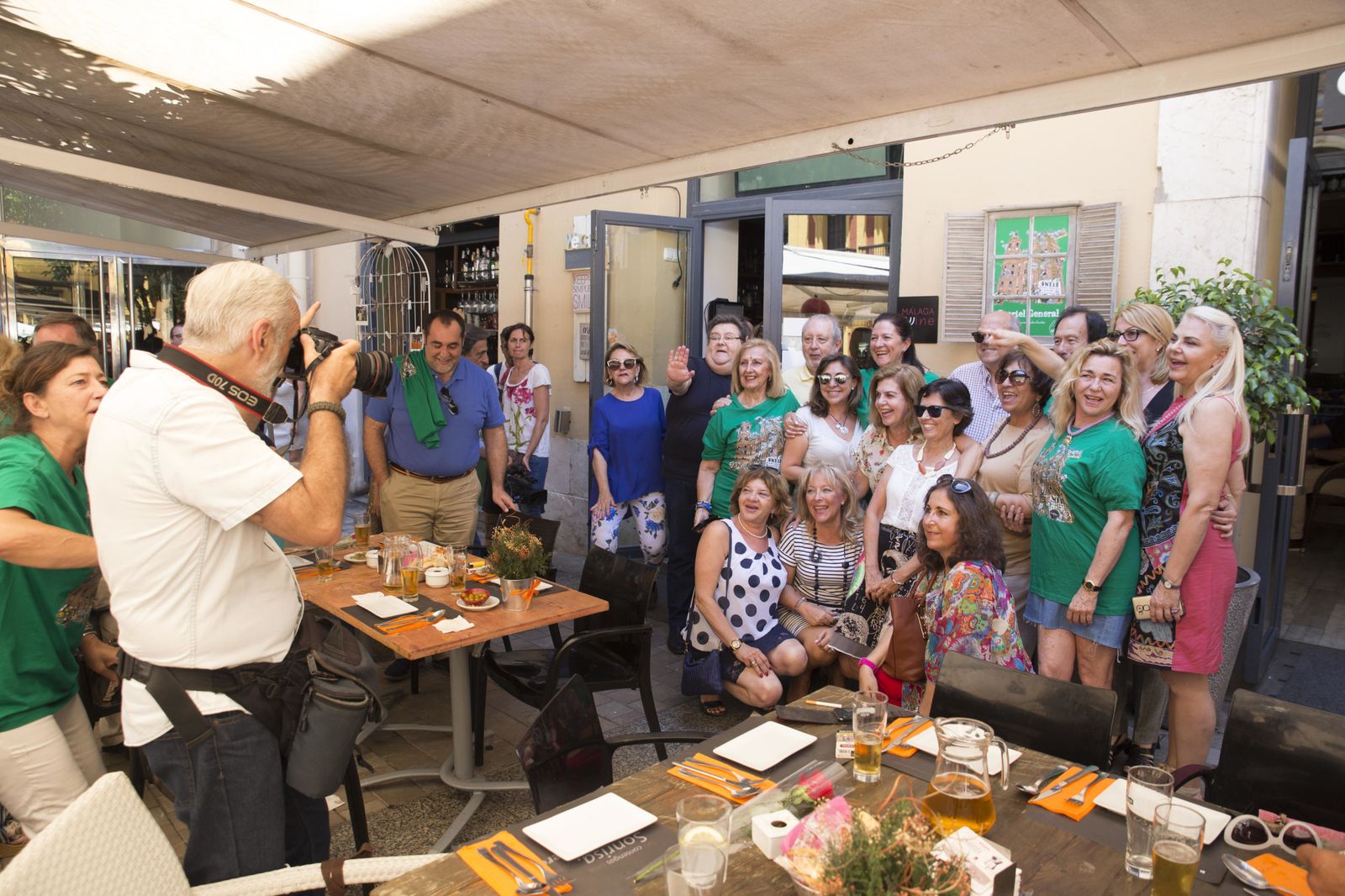 Varios de los miembros de este grupo que ayer comieron en el centro.