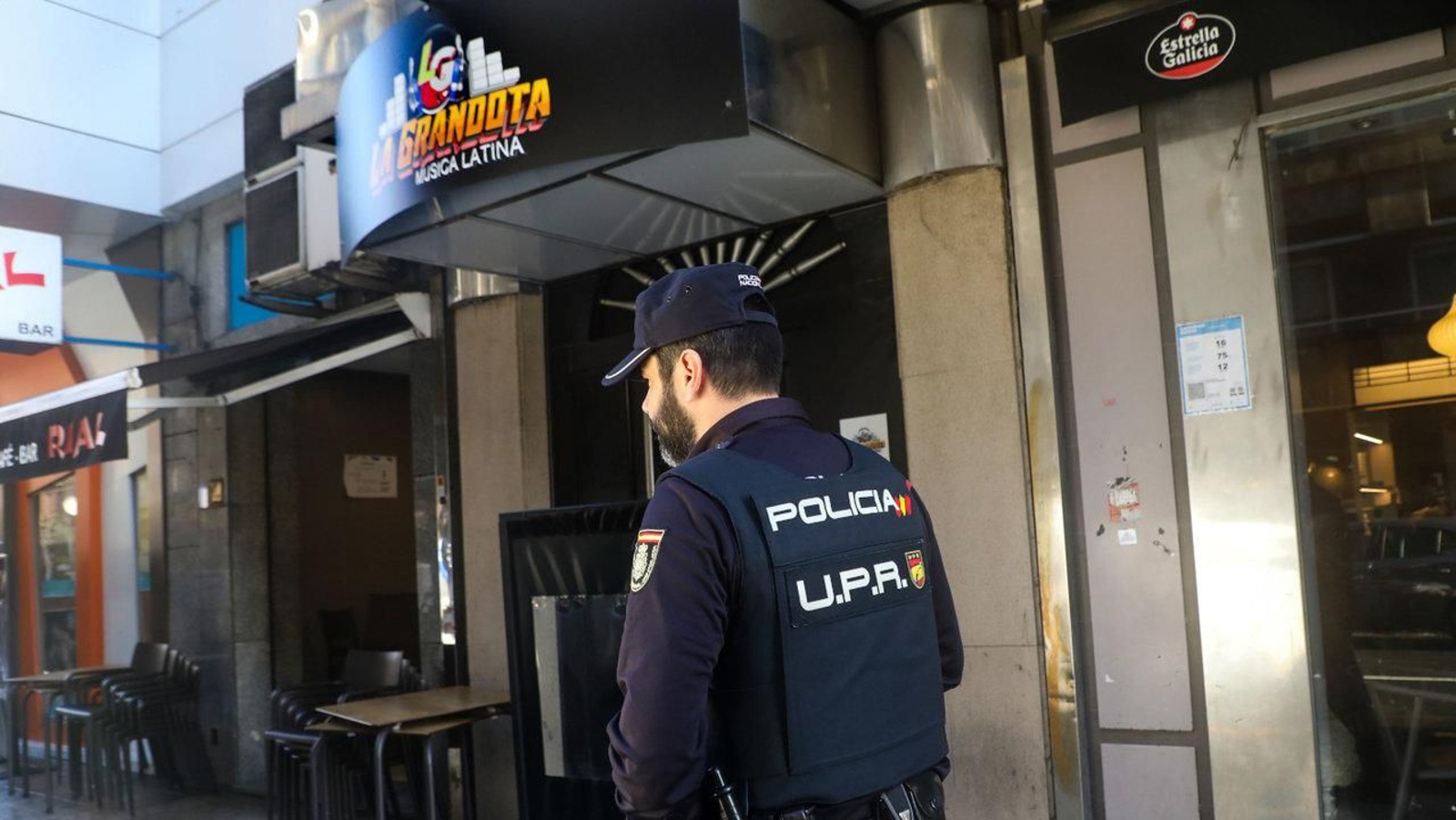 Agente en el lugar donde se produjo la pelea