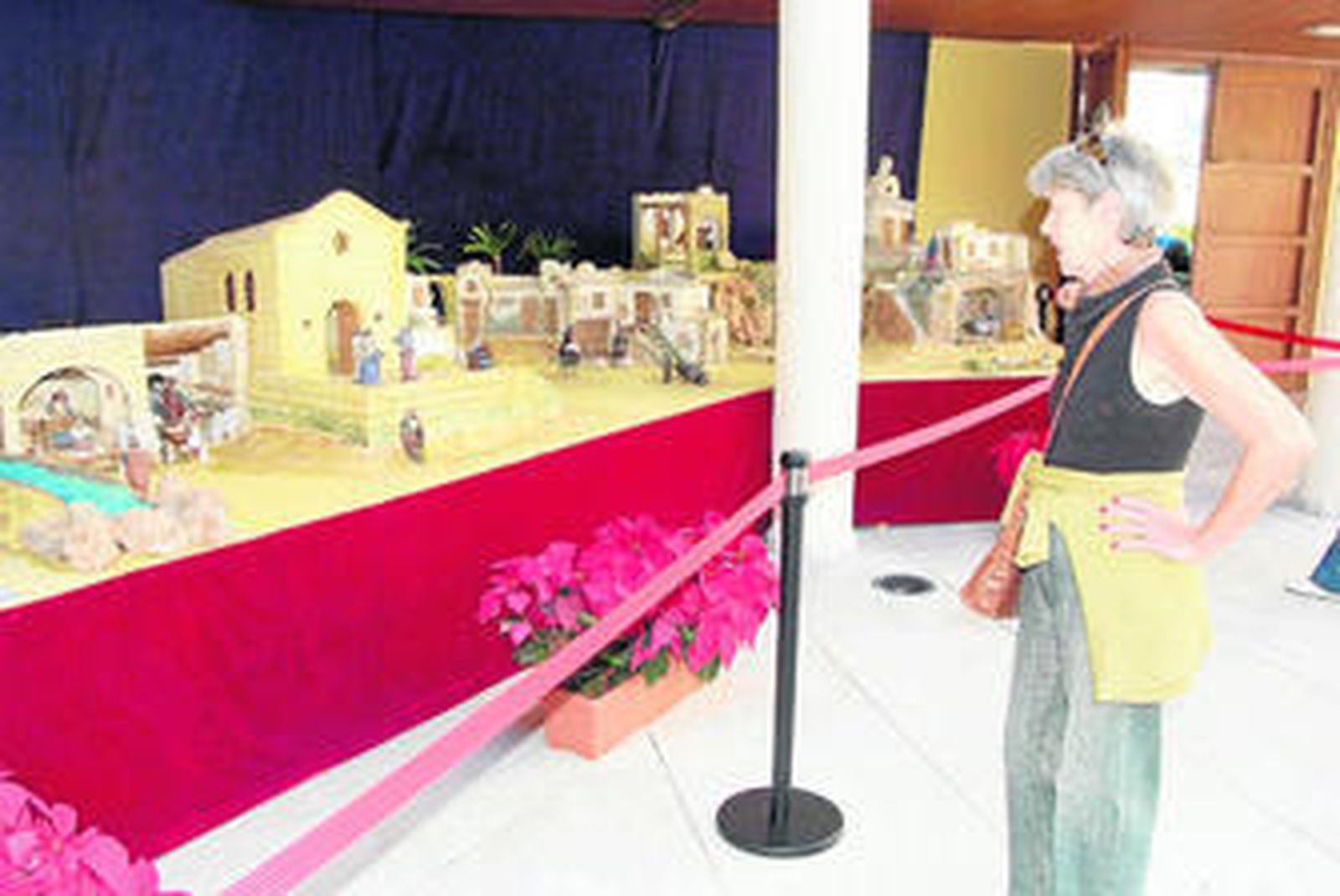 Roquetas presume de Belén en el Castillo de Santa Ana