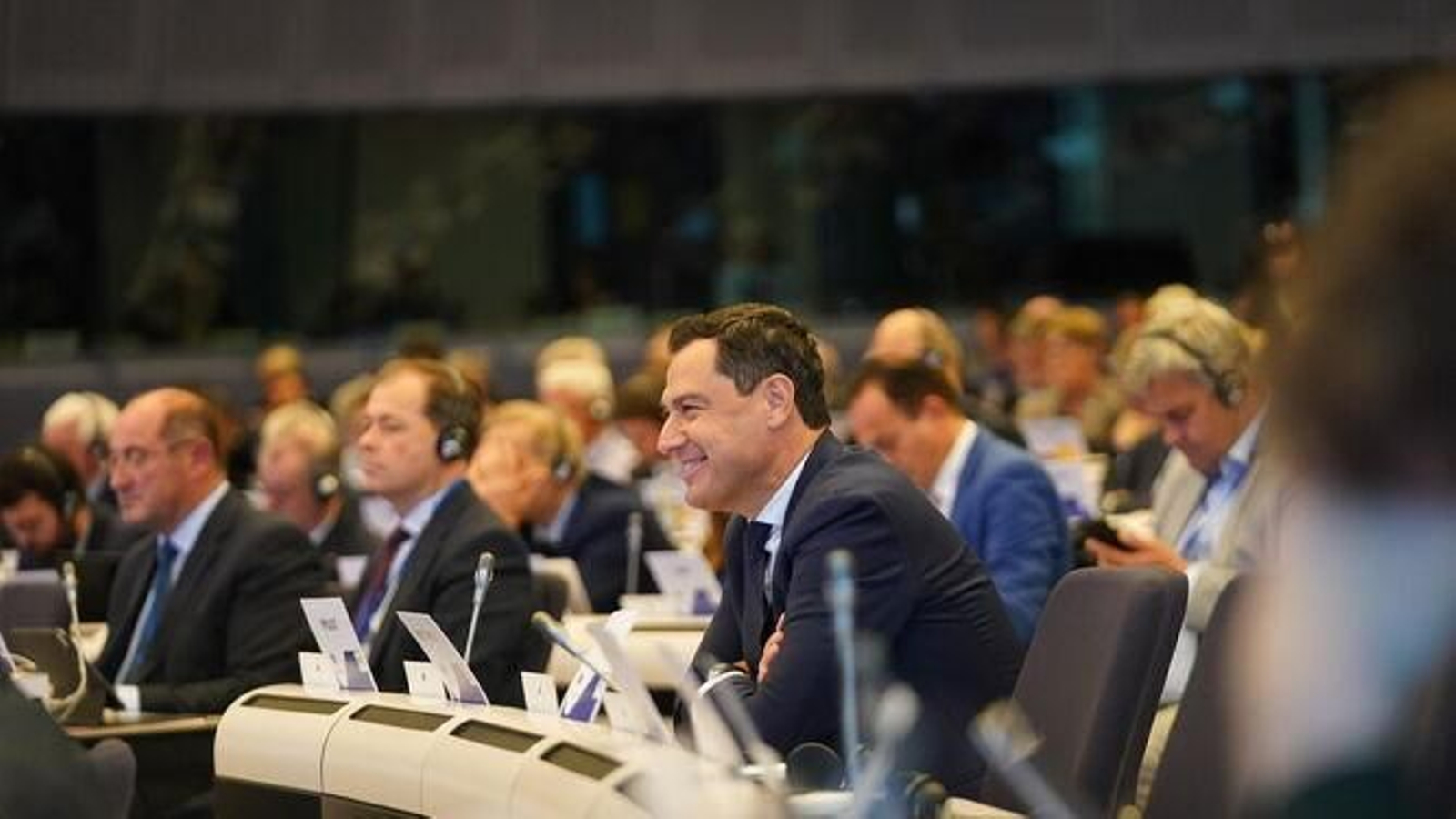 El presidente de la Junta, Juanma Moreno, en una reunión del Comité de las Regiones.