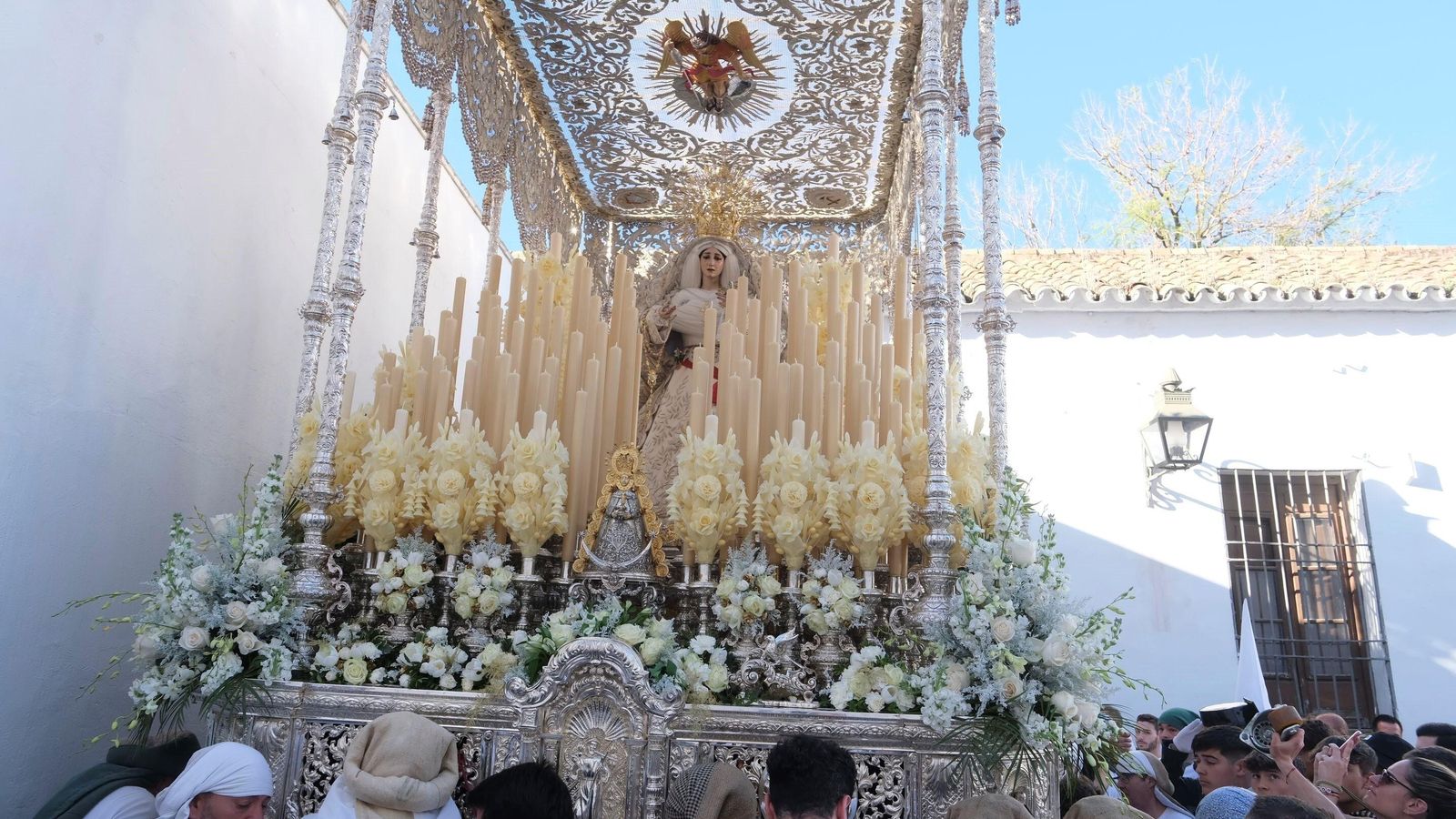 La Paz por la plaza de Capuchinos.
