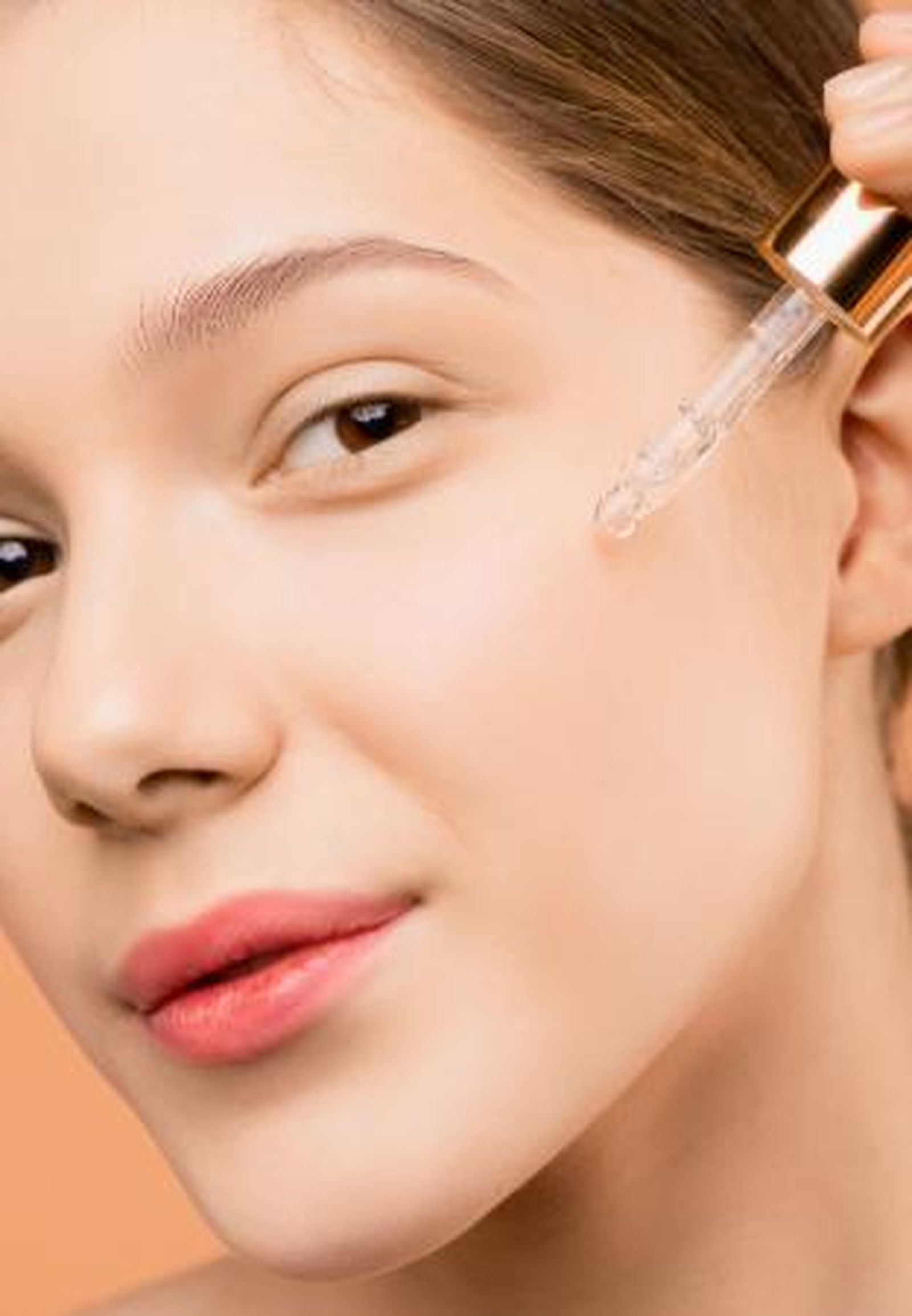 Sérum facial reparador y sérum poros dilatados, la apuesta booster de Facialderm para devolver la vitalidad a tu rostro