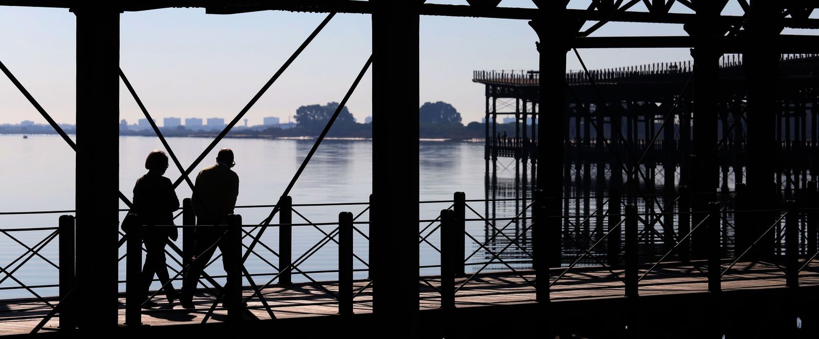 10 imágenes que enamoran del Muelle de la Rio Tinto en Huelva