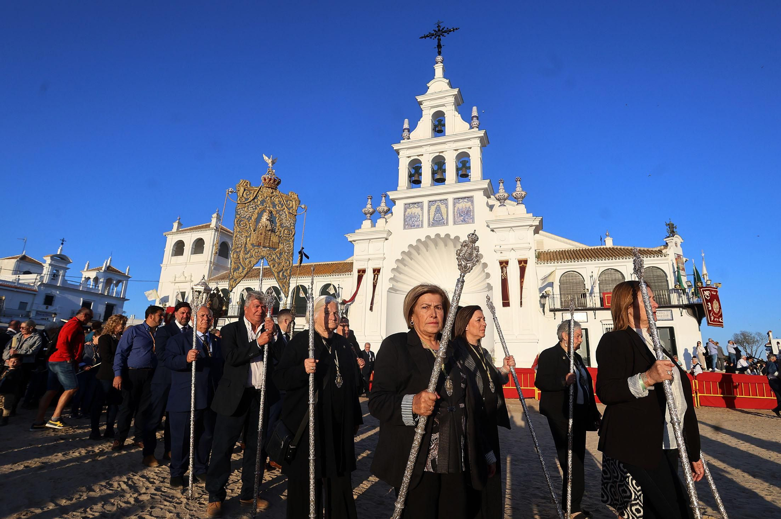 Imágenes del Rosario Jubilar Extraordinario de El Rocío 2025