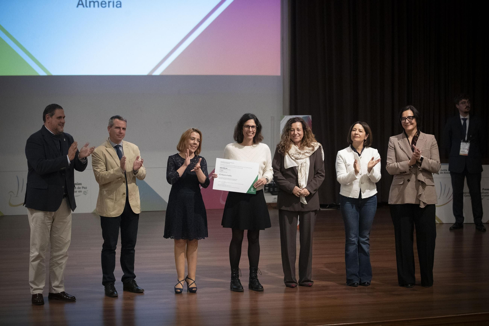 Fotos: los Premios a la Promoción de la Cultura de Paz y la Convivencia Escolar en Granada