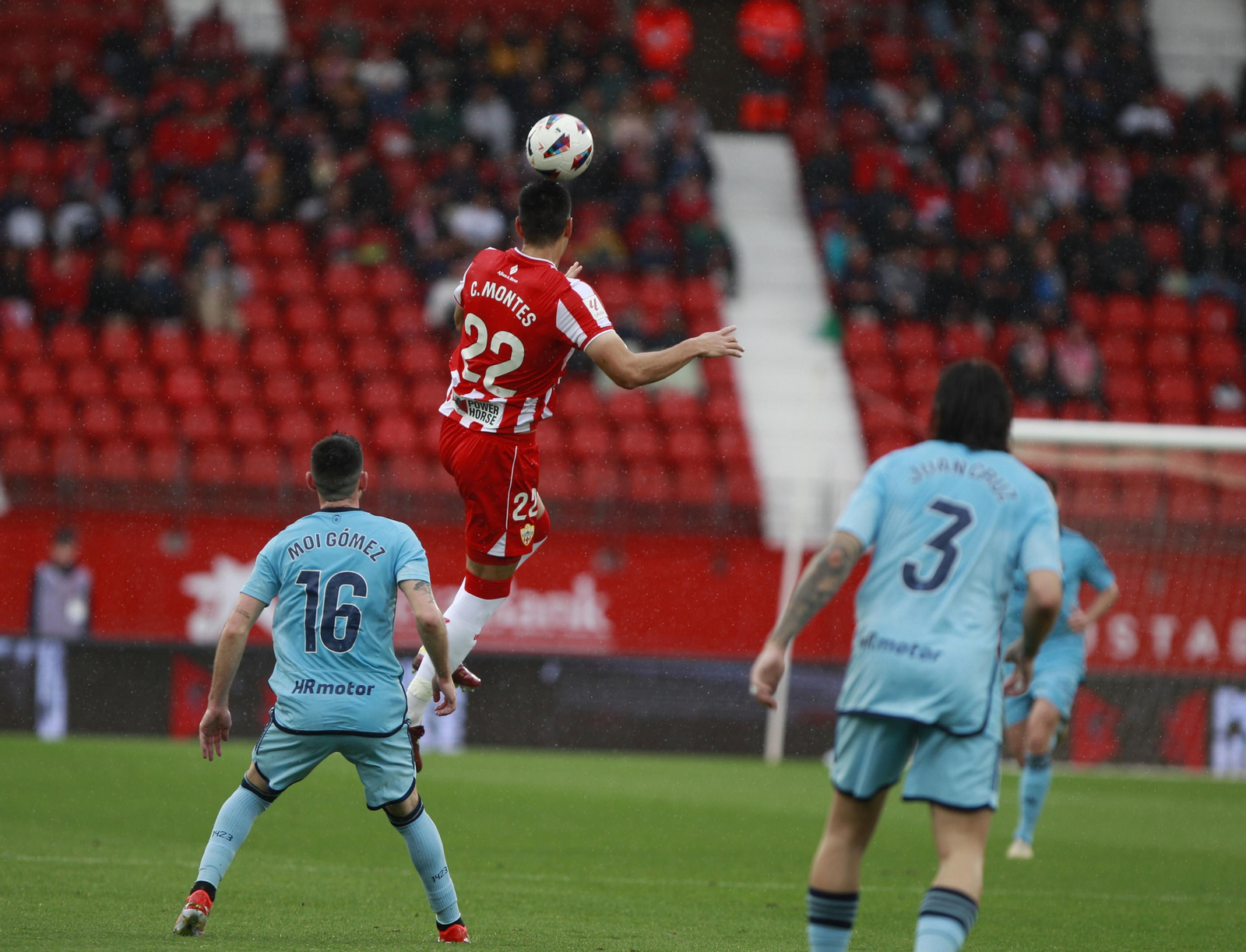 Las mejores imágenes del partido de fútbol U.D. Almería-C.A. Osasuna