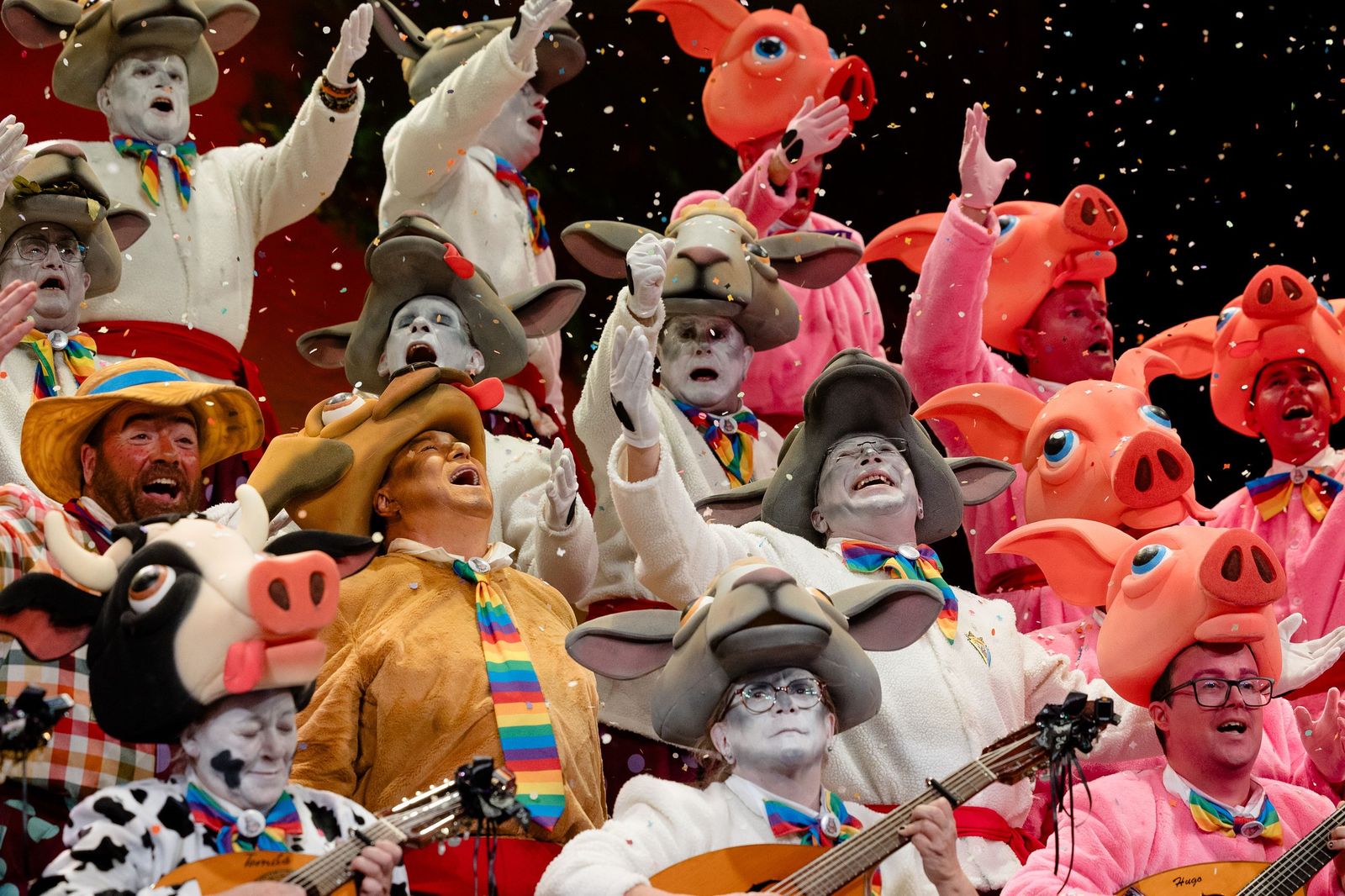 Búscate entre las mejores imágenes de la sexta sesión de cuartos de final del COAC 2026