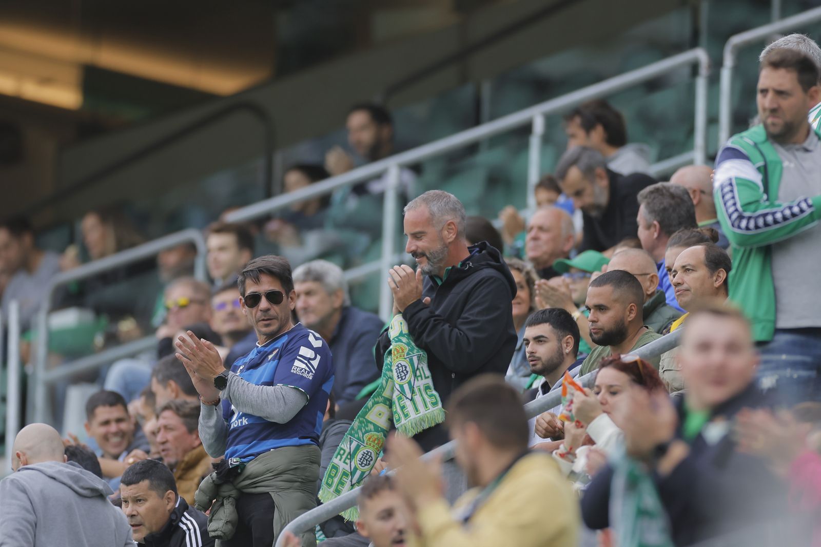 Búscate en las fotos del Betis-Mallorca