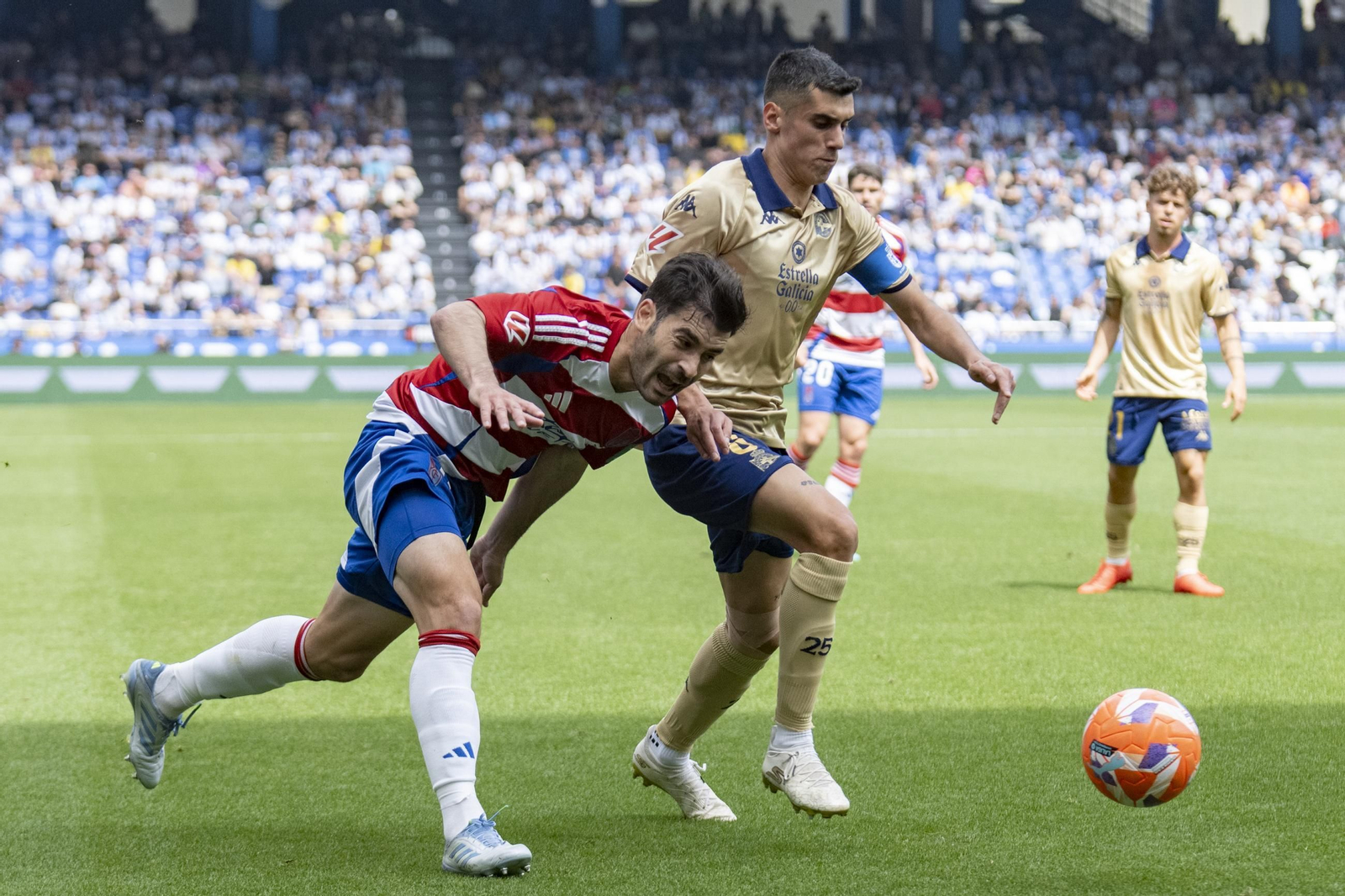 Las mejores imágenes de la victoria del Granada CF ante el Dépor
