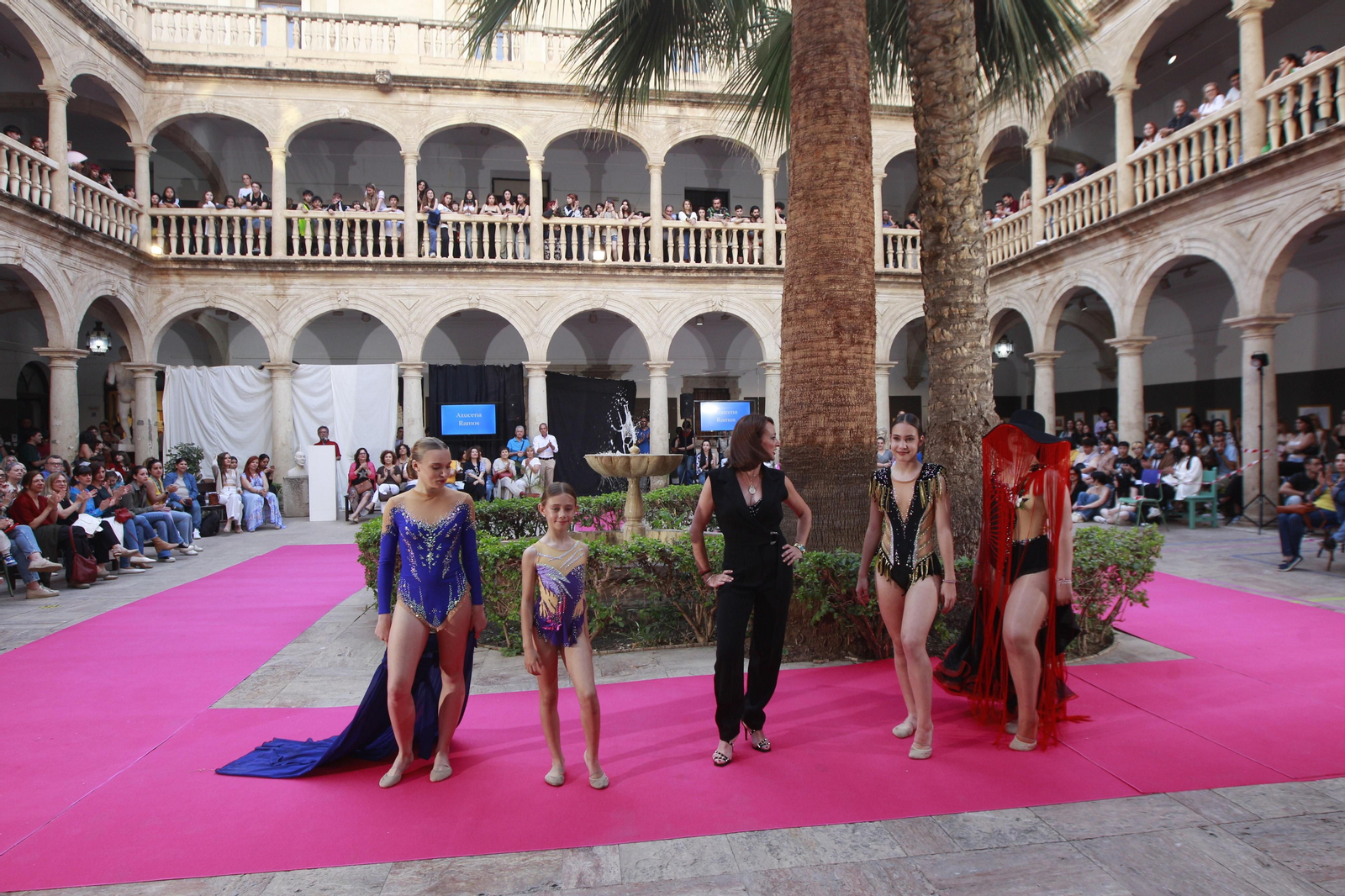 Imágenes de la Noche en Blanco en Almería