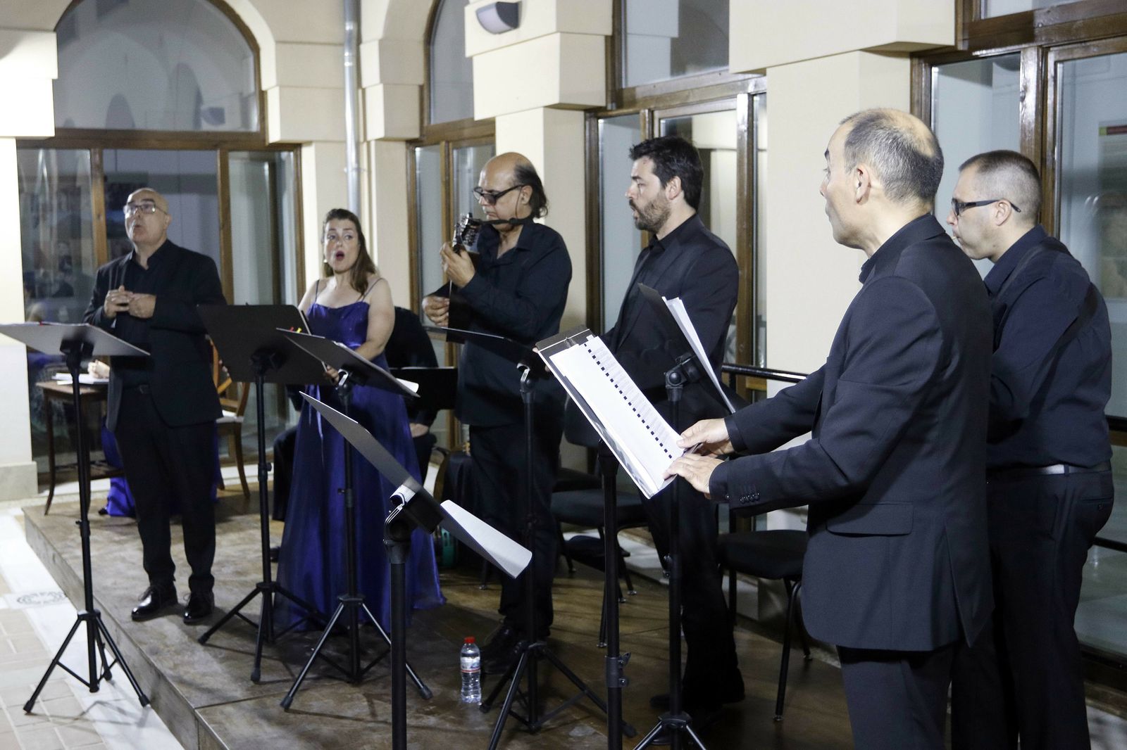 Fotogalería de la actuación de Chiavette sobre la gesta de Magallanes.