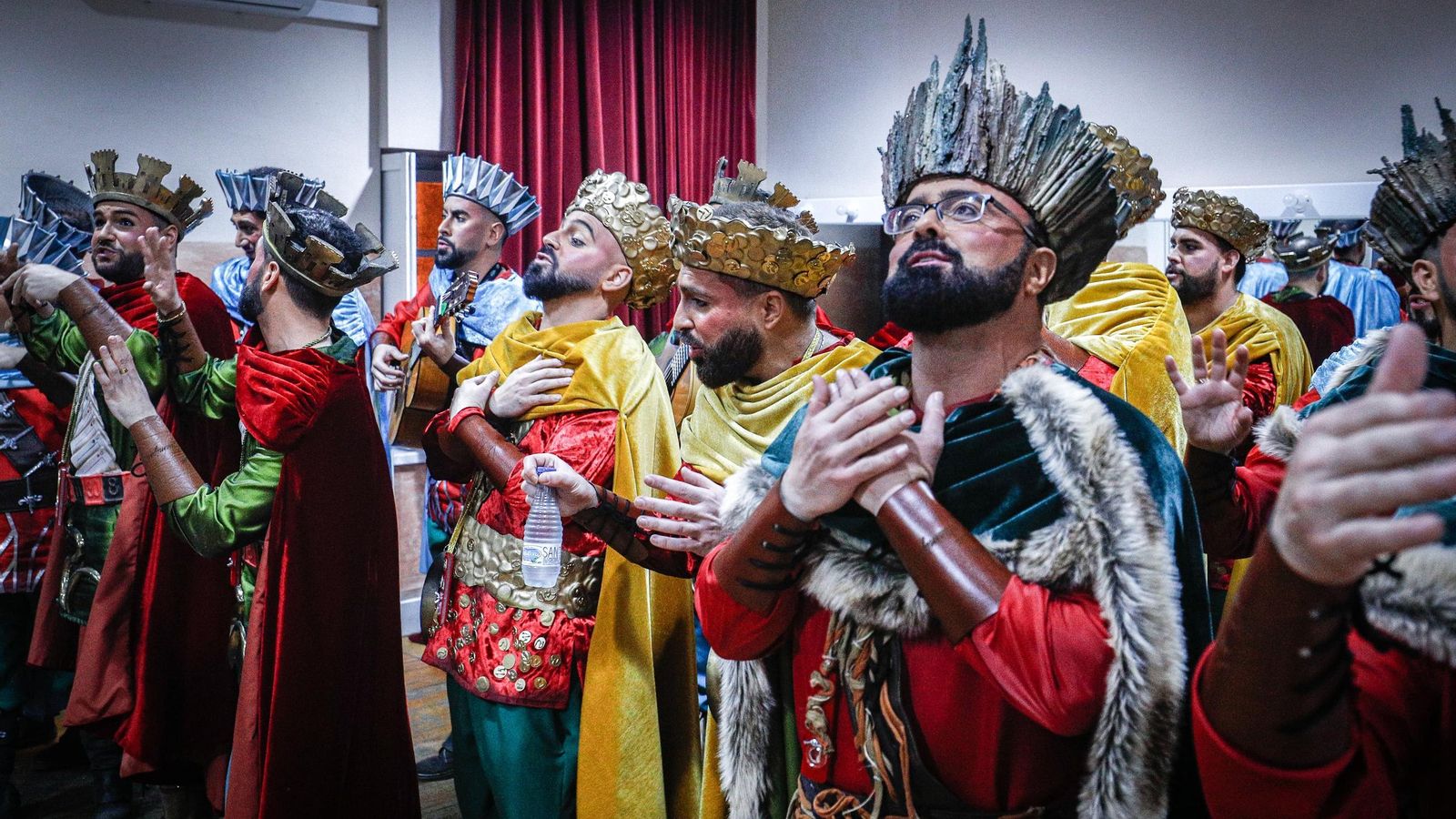 Búscate entre las mejores imágenes de la sexta sesión de cuartos de final del COAC 2025